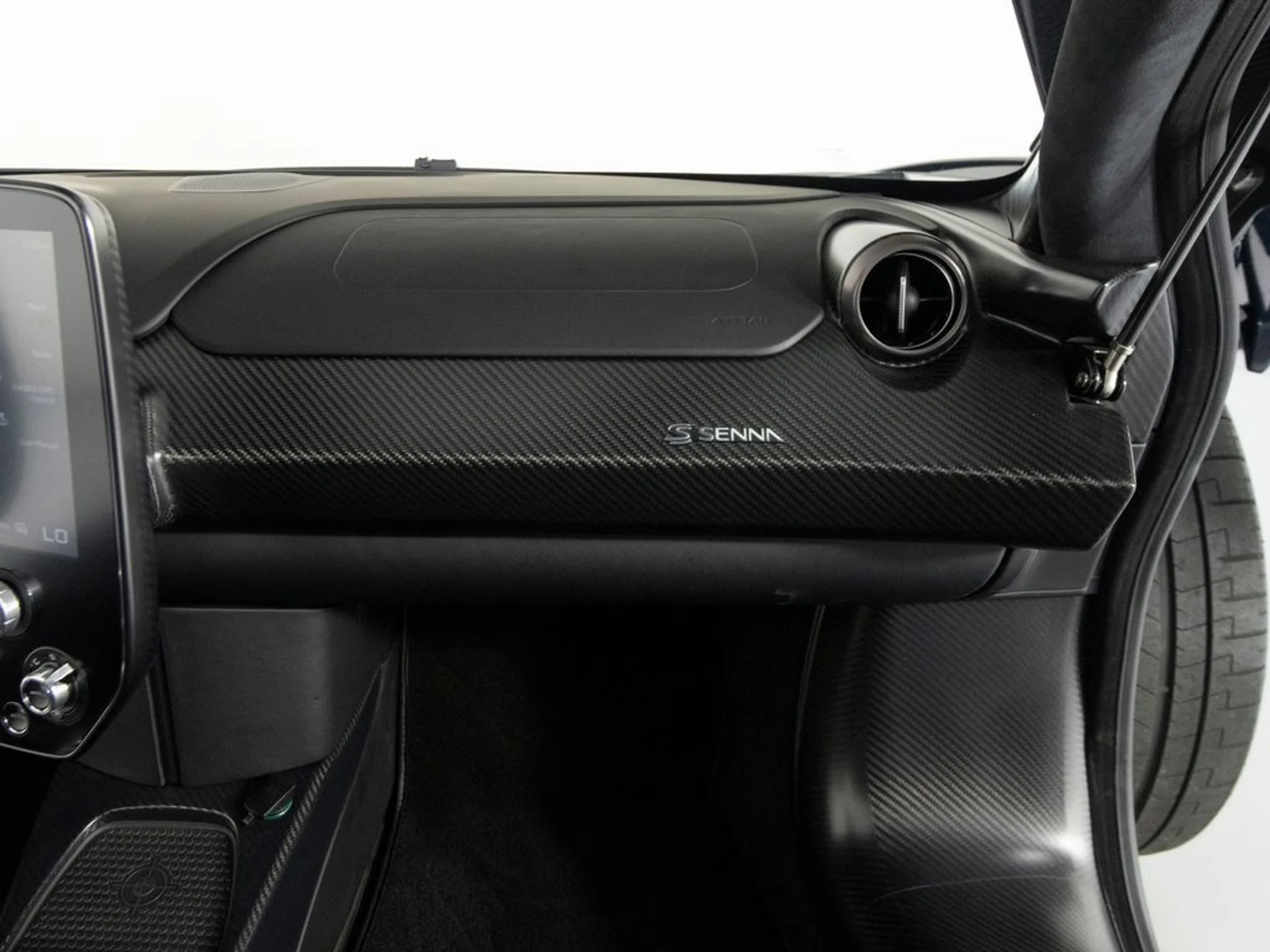 mph048_3043148268_9da3294dc613276f45ce9d6dec1cf9aex_9da604ff28