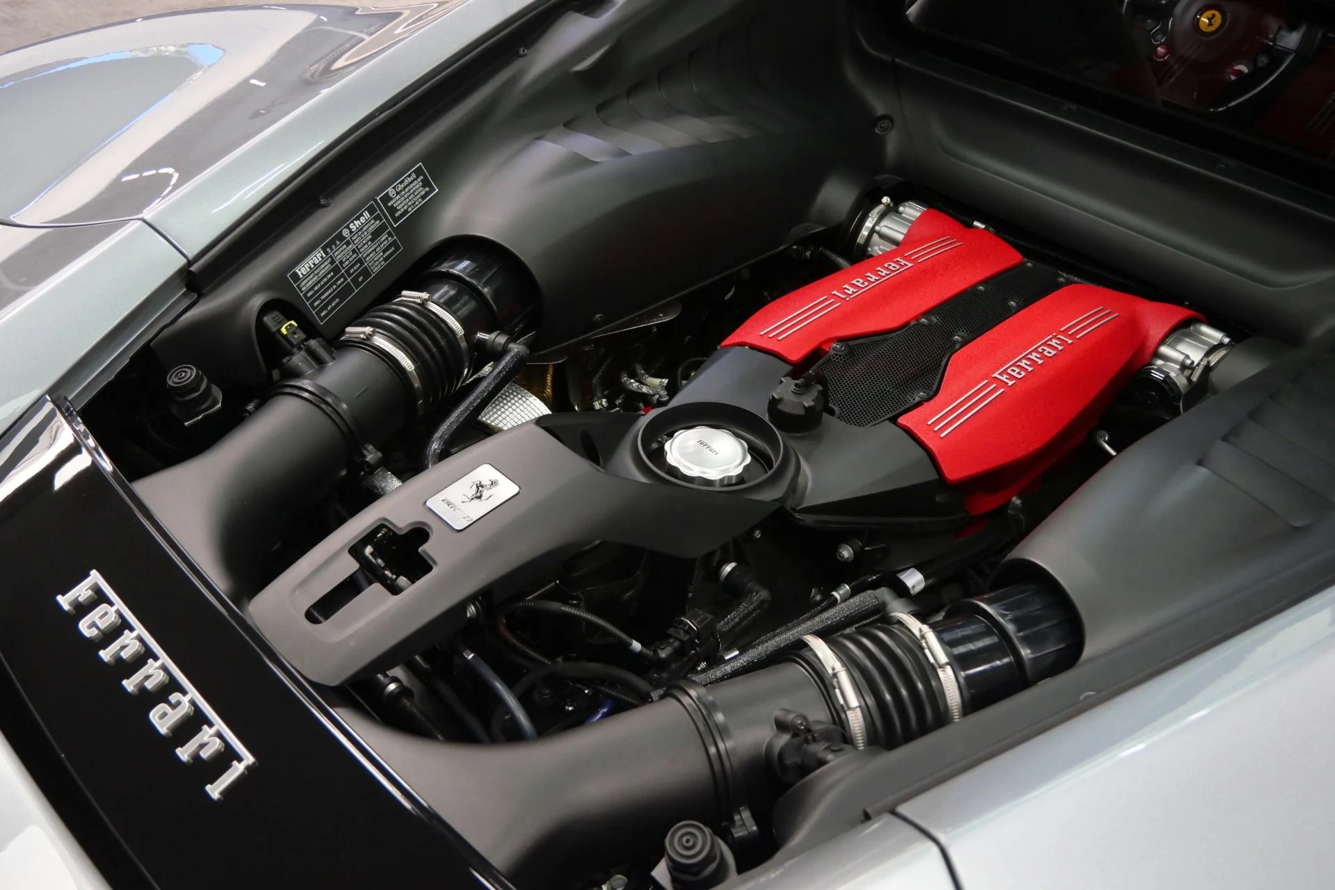 mph048_3052187983_Used_2018_Ferrari_488_GTB_660_Horsepower_Leather_and_Alcantara_Seats_Forged_Wheels_1757341188_2bc32f26d1