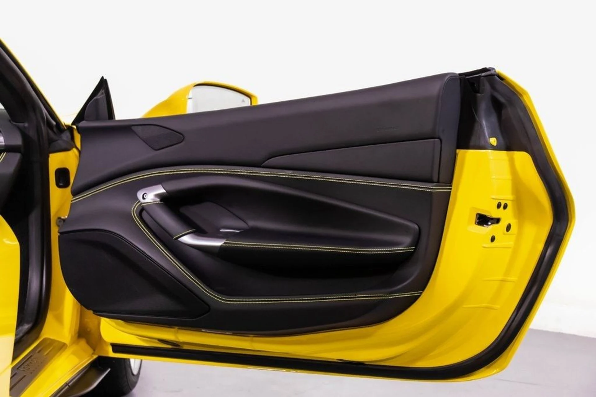 mph048_305530934_3785bbd18b3242f176da93aec54bbc38x_bce92c2b1e