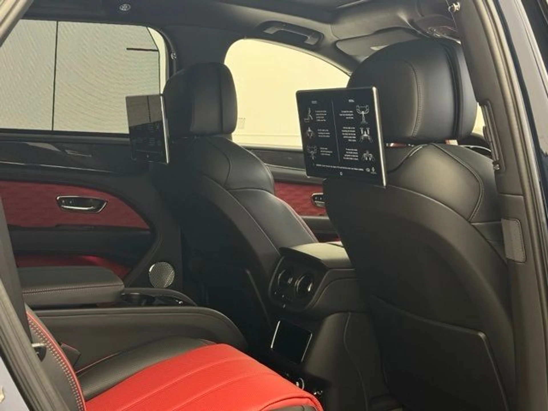 mph048_3056259310_ortq5y27o554on7kswq68xugyfs4_6dd5dc0b99