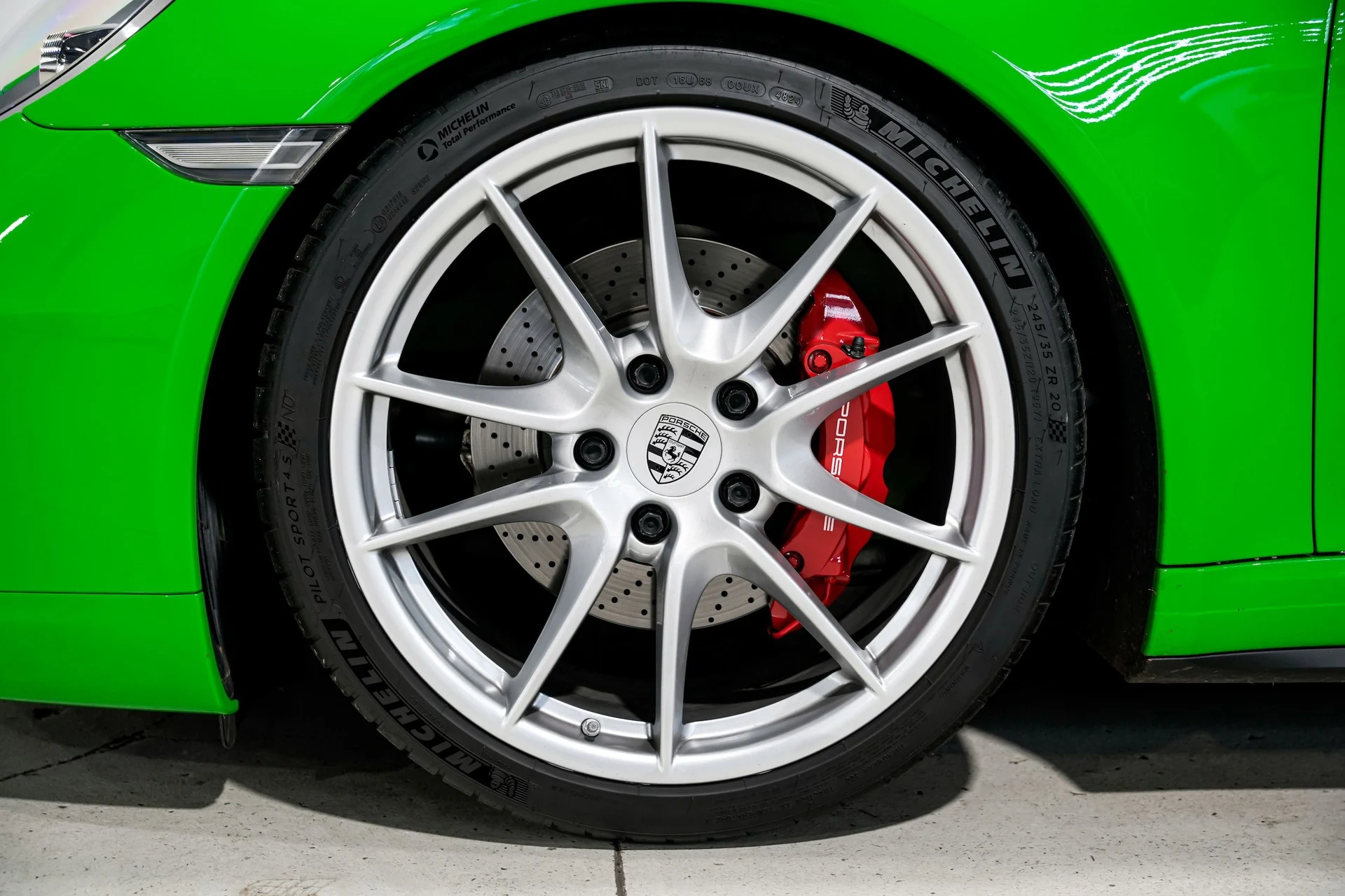 mph048_3057544945_2f5a8089345cb30e7ccb9e6231fabc57x_b736742e80