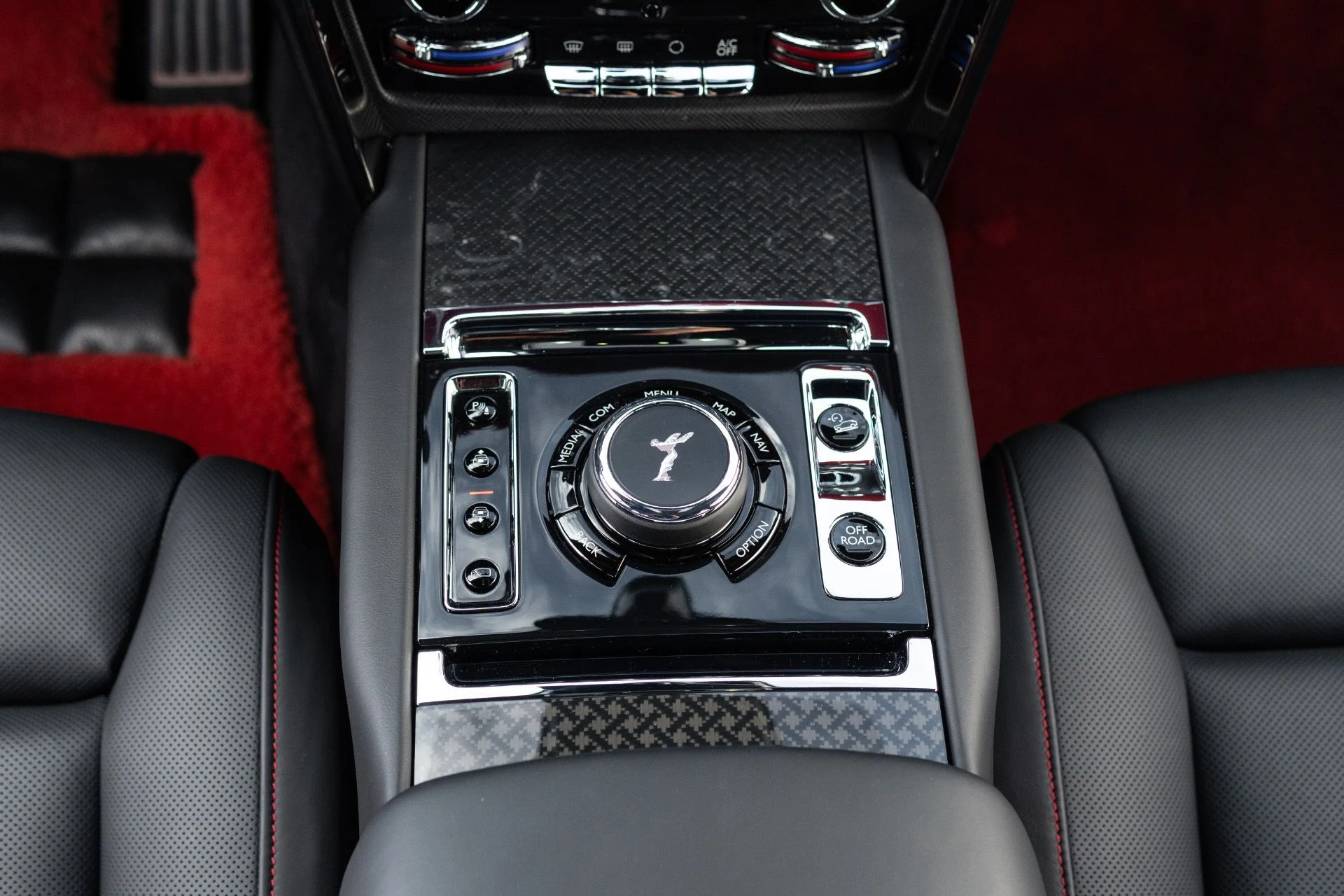 mph048_3069861893_Used_2022_Rolls_Royce_Black_Badge_Cullinan_1776130970_7ceca436f2