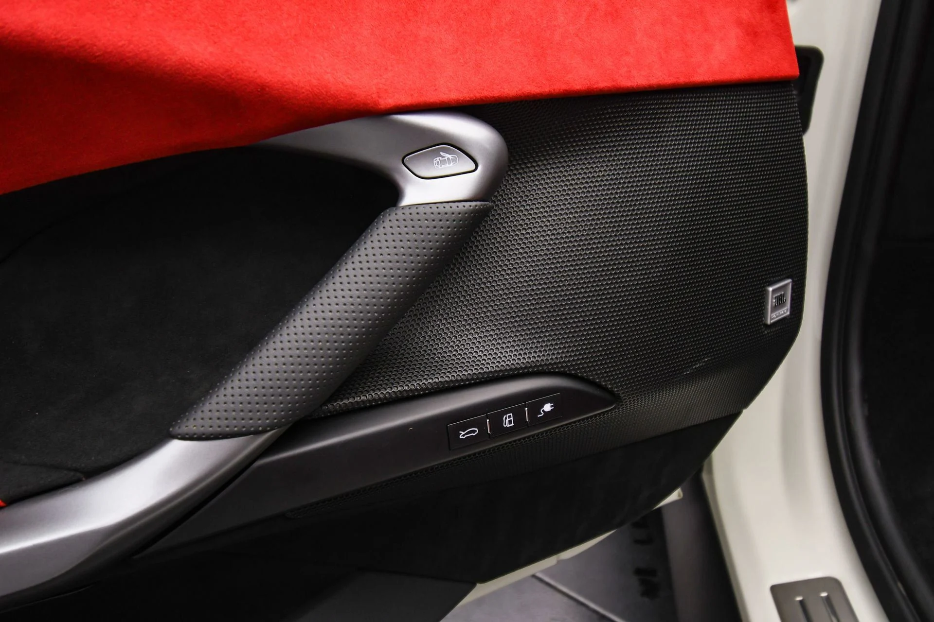 mph048_3089805484_a73cfcde963c49d2824ad93b91f11805_95d391bb1d