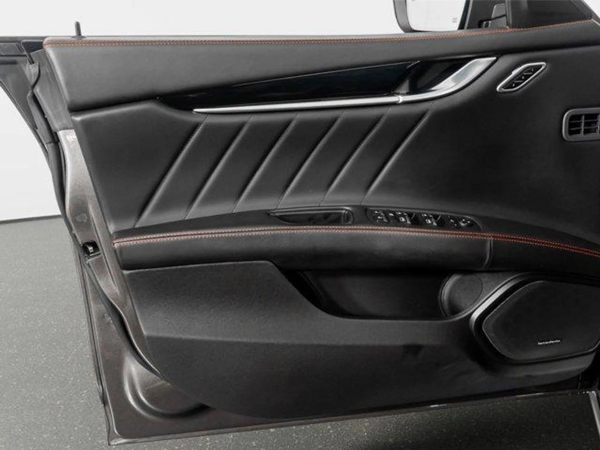 mph048_3097074092_C_Ge_Xn8_Nc_q_Mssi_Ji6_N_Ejw3_UY_Vs_6b794c161a