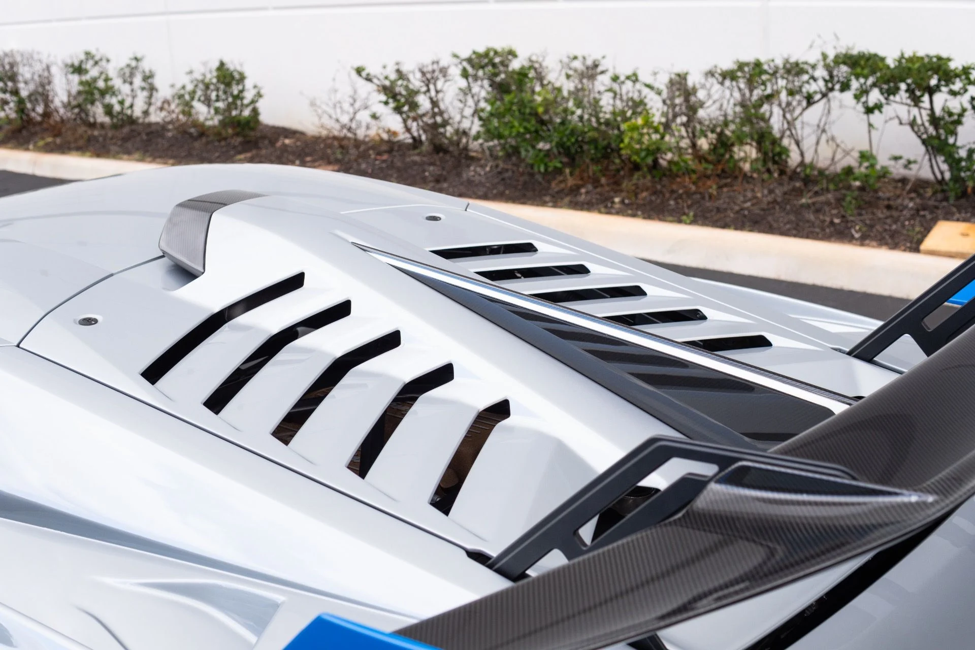 mph048_3114688812_Used_2023_Lamborghini_Huracan_STO_1770160431_2e0879d449