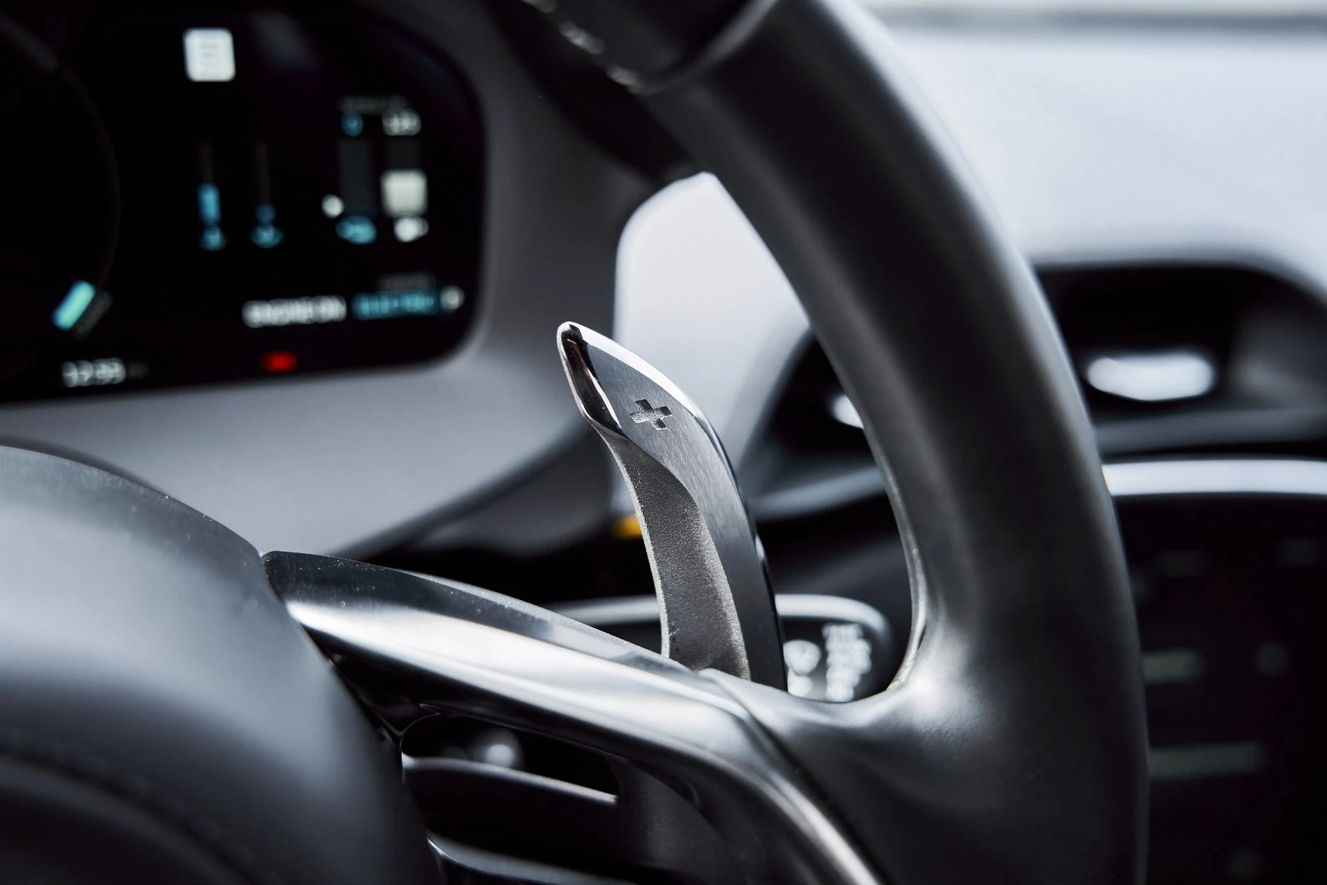 mph048_3160001722_Used_2023_Mc_Laren_Artura_1770833728_1e44f2a547