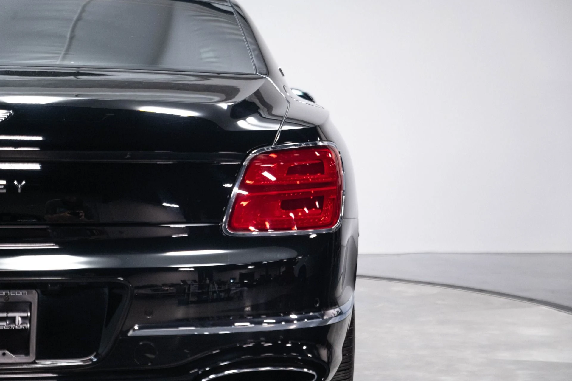 mph048_3171149512_Used_2020_Bentley_Flying_Spur_W12_1783372083_cc940785b1