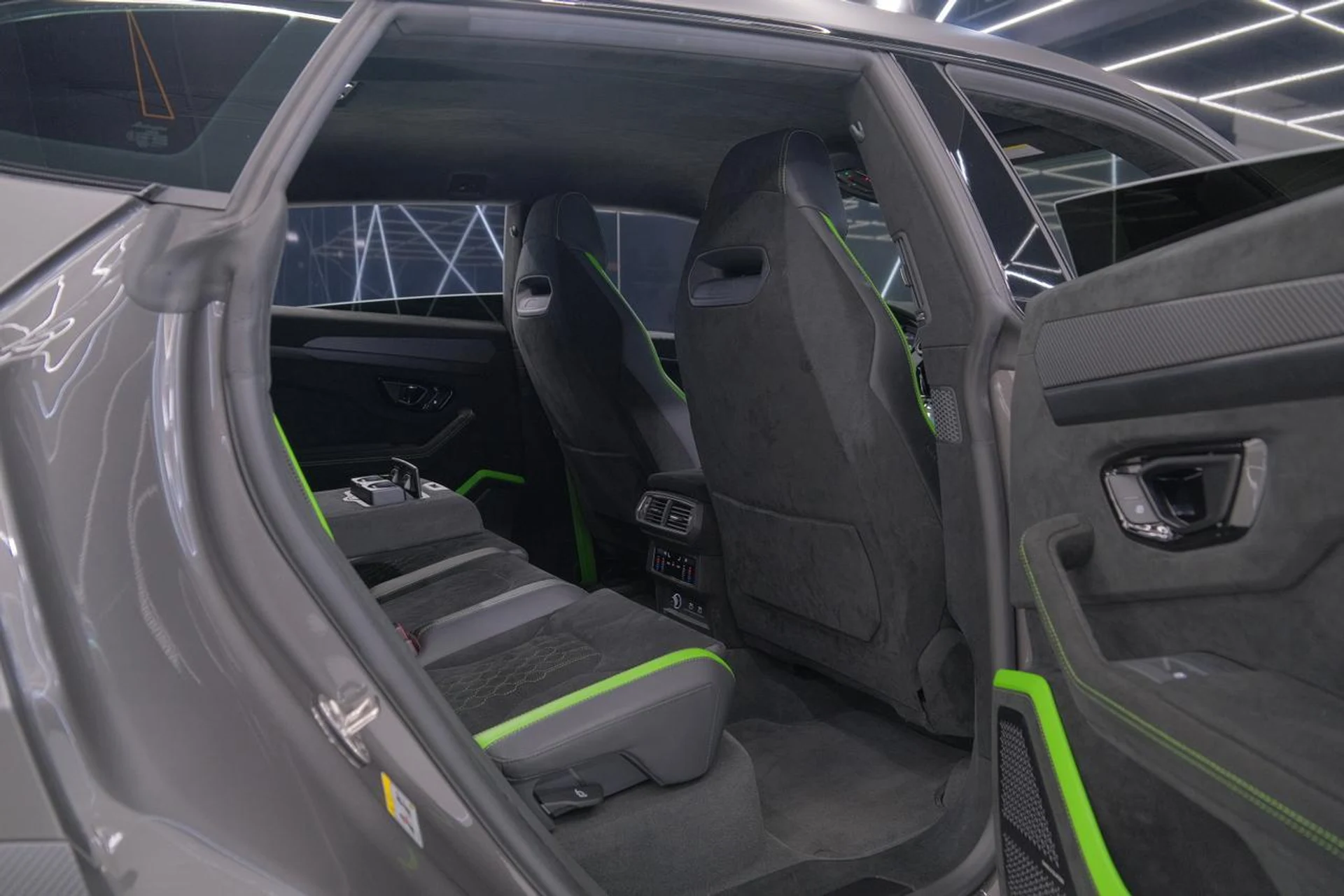 mph048_3181635489_e08419da6b7b4f713530f770495ab520_6111d6010e