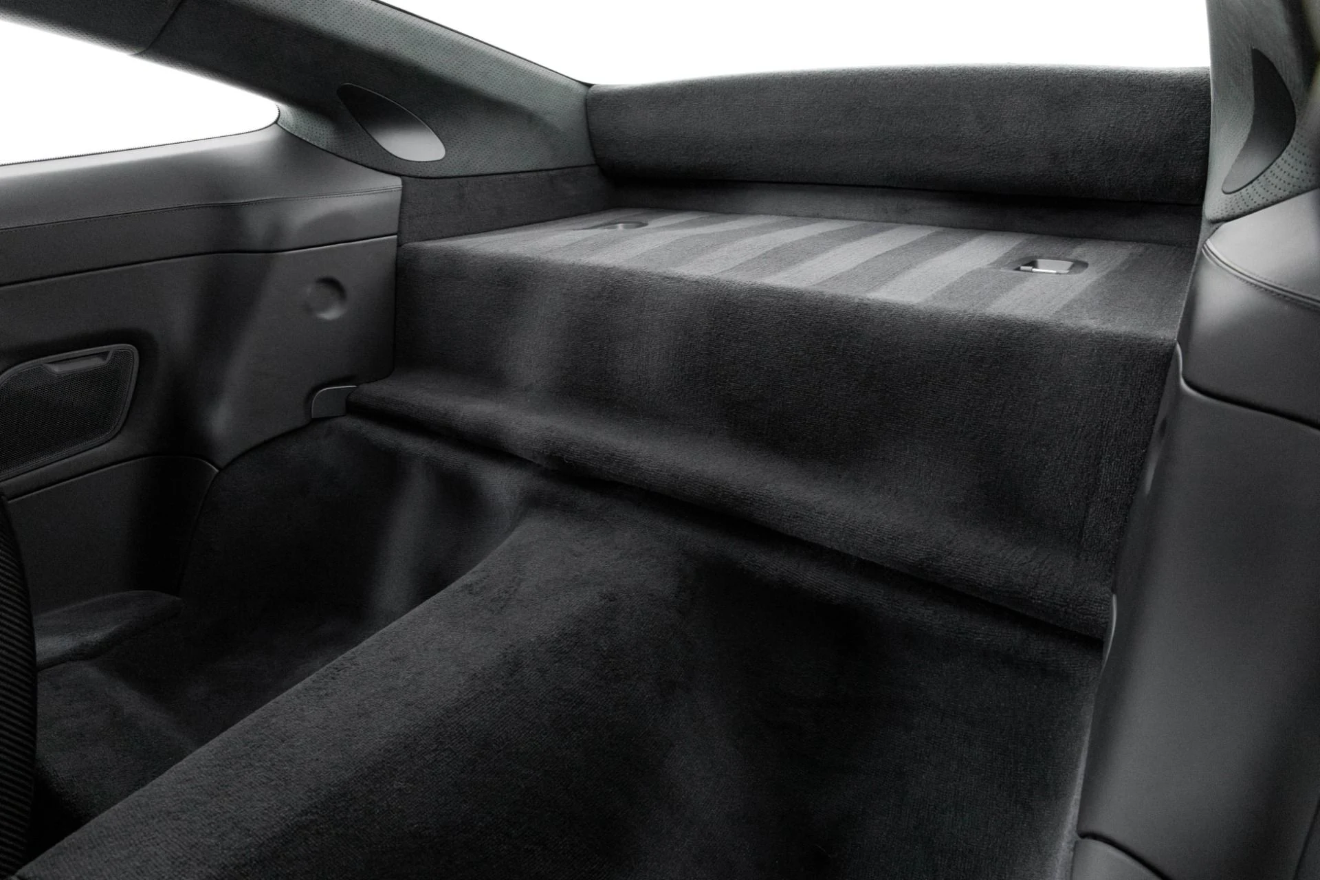 mph048_319740047_Used_2024_Porsche_911_ST_1762299744_62ce3c6a6f