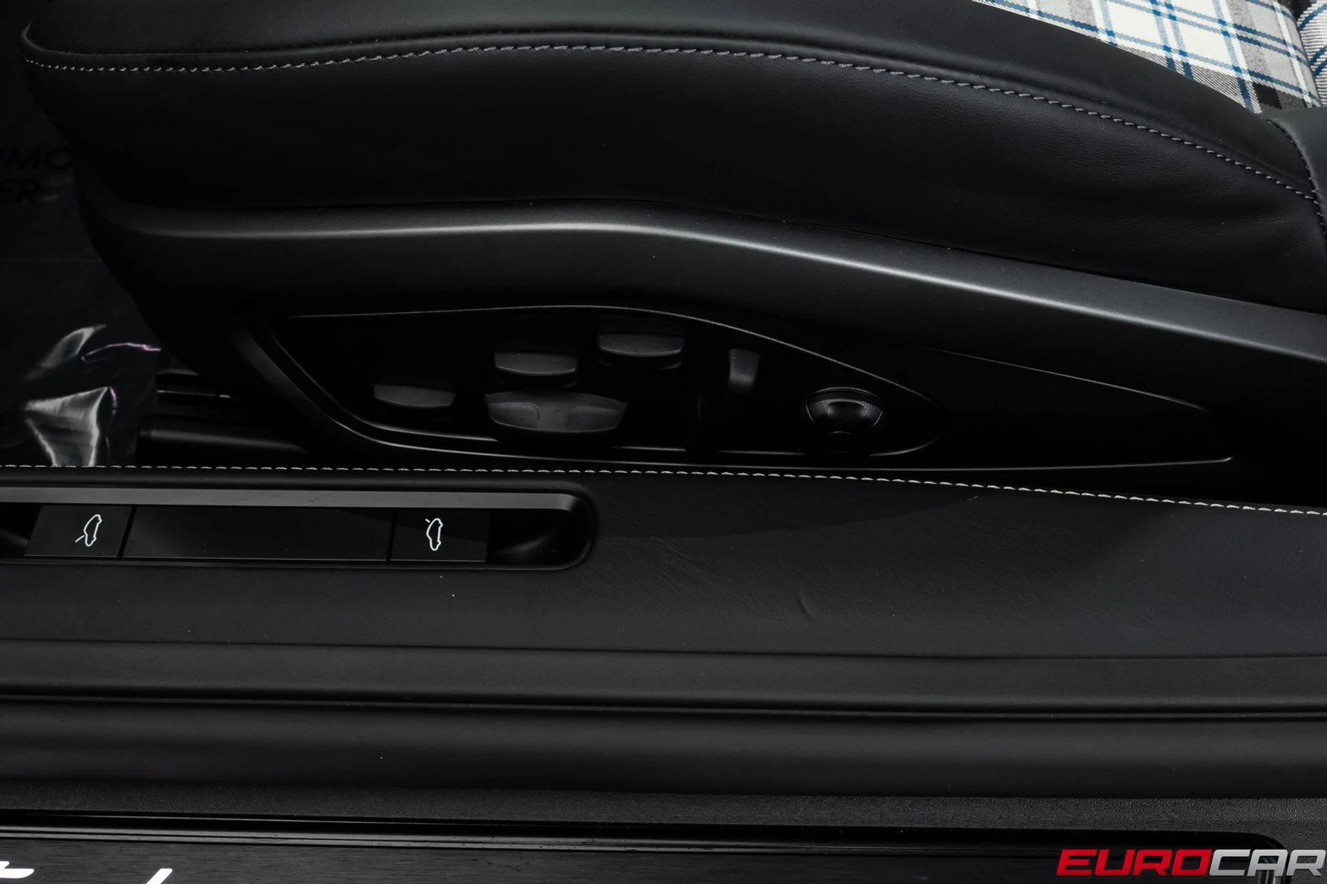 mph048_3210516585_fc0331c8_1dc3_4d49_a857_7dfca7daca30_41d3bcce89