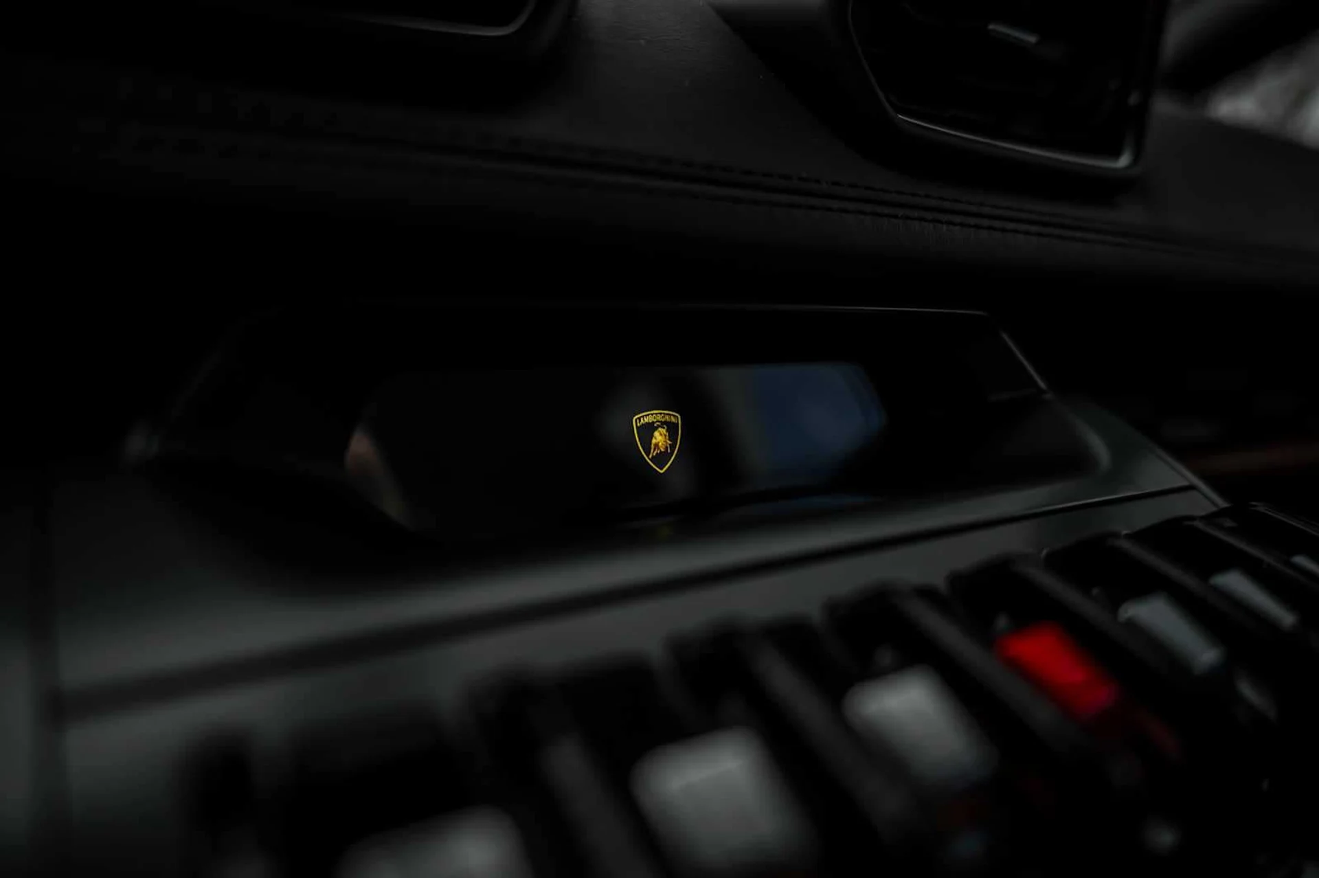 mph048_3216976241_227e741efe5952060fdc2384196e4482x_5a0c17c78f