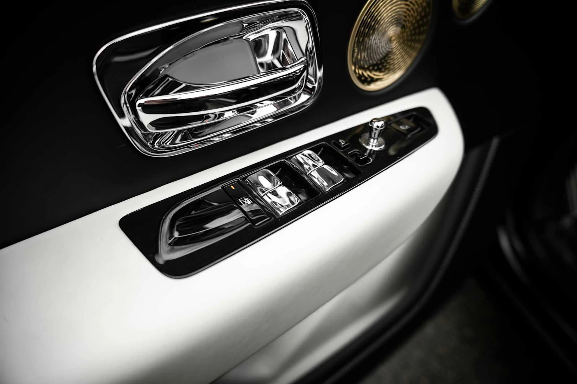 mph048_3251149391_c6e2238a21d26d7d53d327d209fd54ecx_518f0c65ba