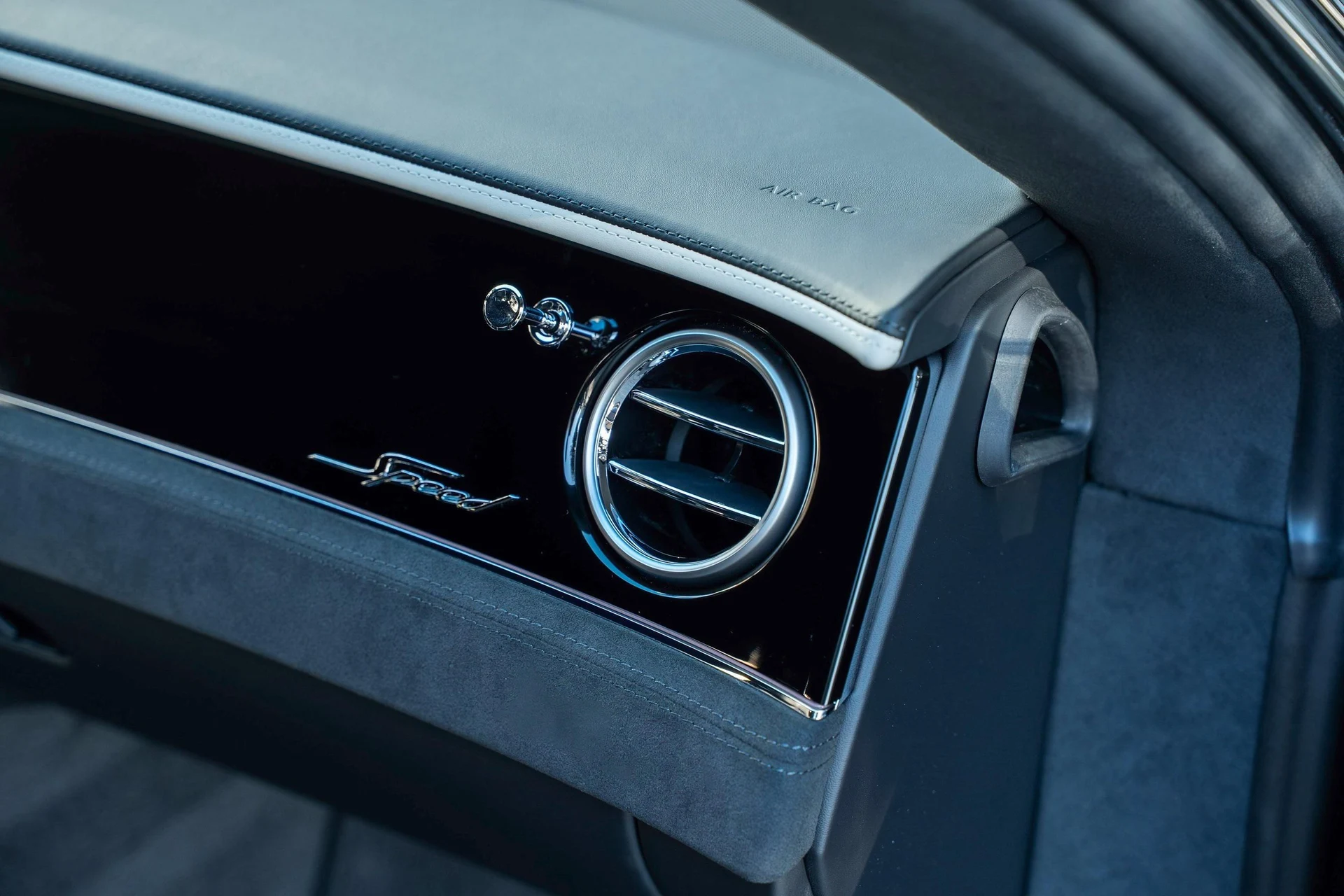 mph048_3272263866_477619927_69561c92f80080d0668be2a2_a38ad81329