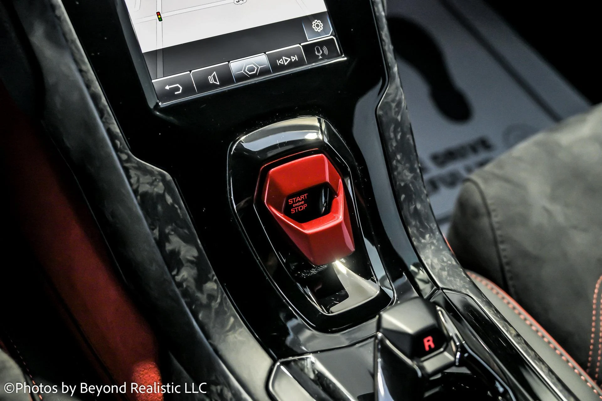 mph048_3289064457_Used_2020_Lamborghini_Huracan_EVO_Spyder_1758788135_669c731e14