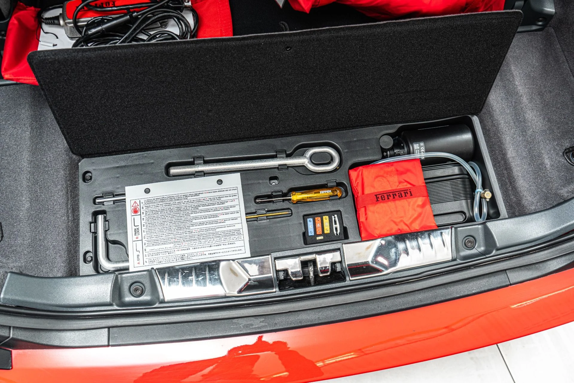 mph048_3292555293_Used_2013_Ferrari_California_Low_Miles_Daytona_Seats_Forged_Wheels_1776872809_e3b80dec80