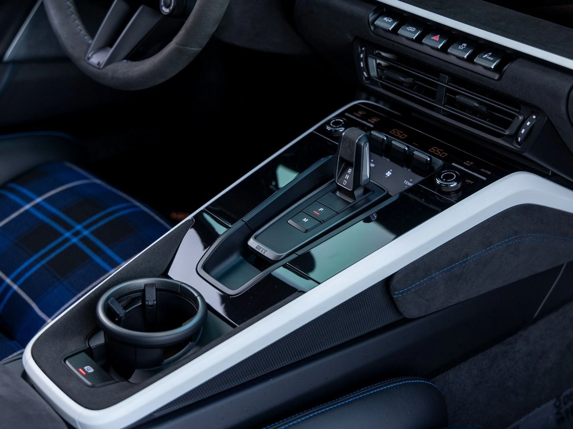 mph048_329488874_49_dab02ac1a4