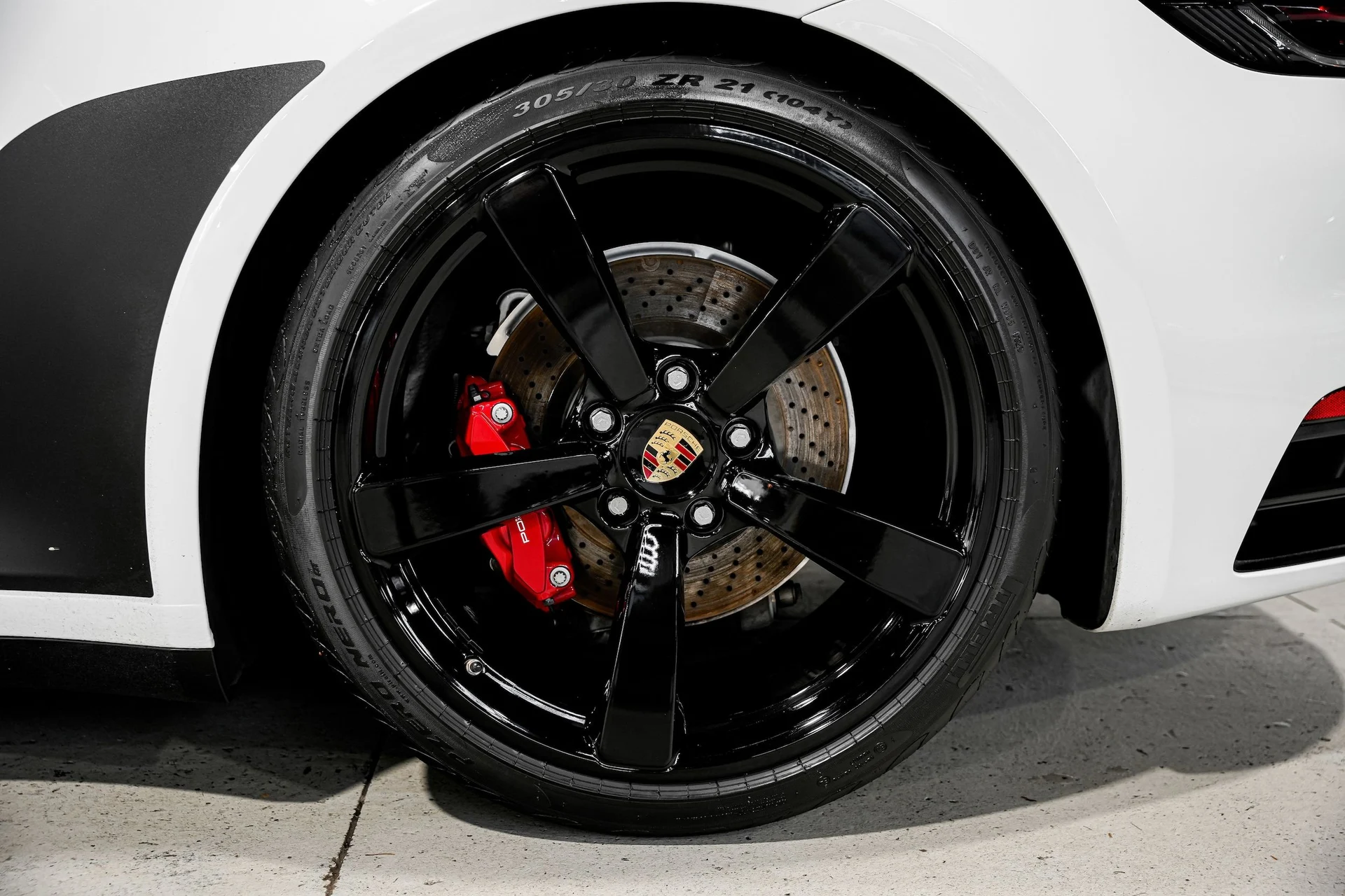 mph048_332351963_1e85405cf2347f4c74a867605680612ax_d3b272f8bd