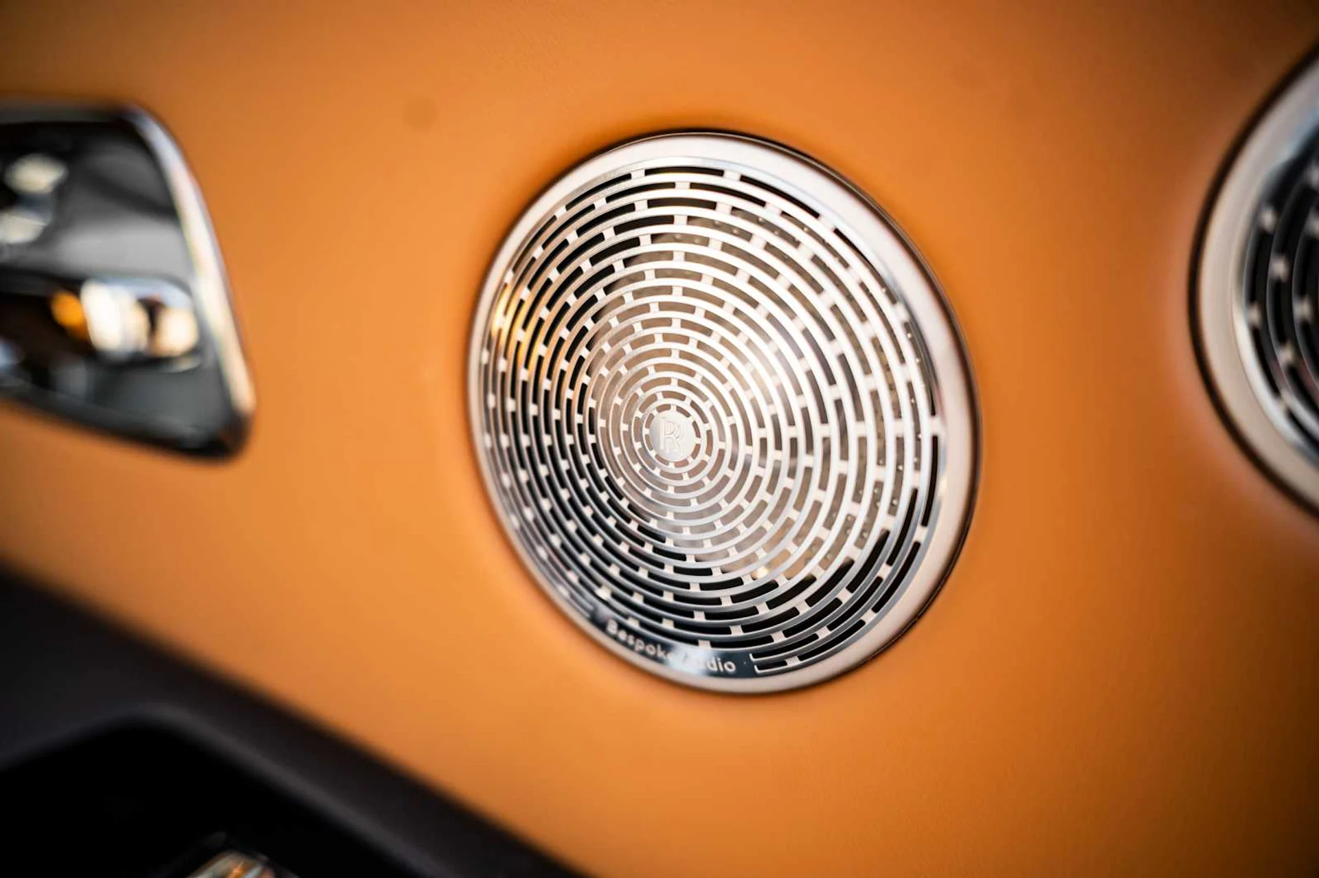 mph048_3353443075_19dbf84c8df2c9a9091f924bb640e4fax_086810be64