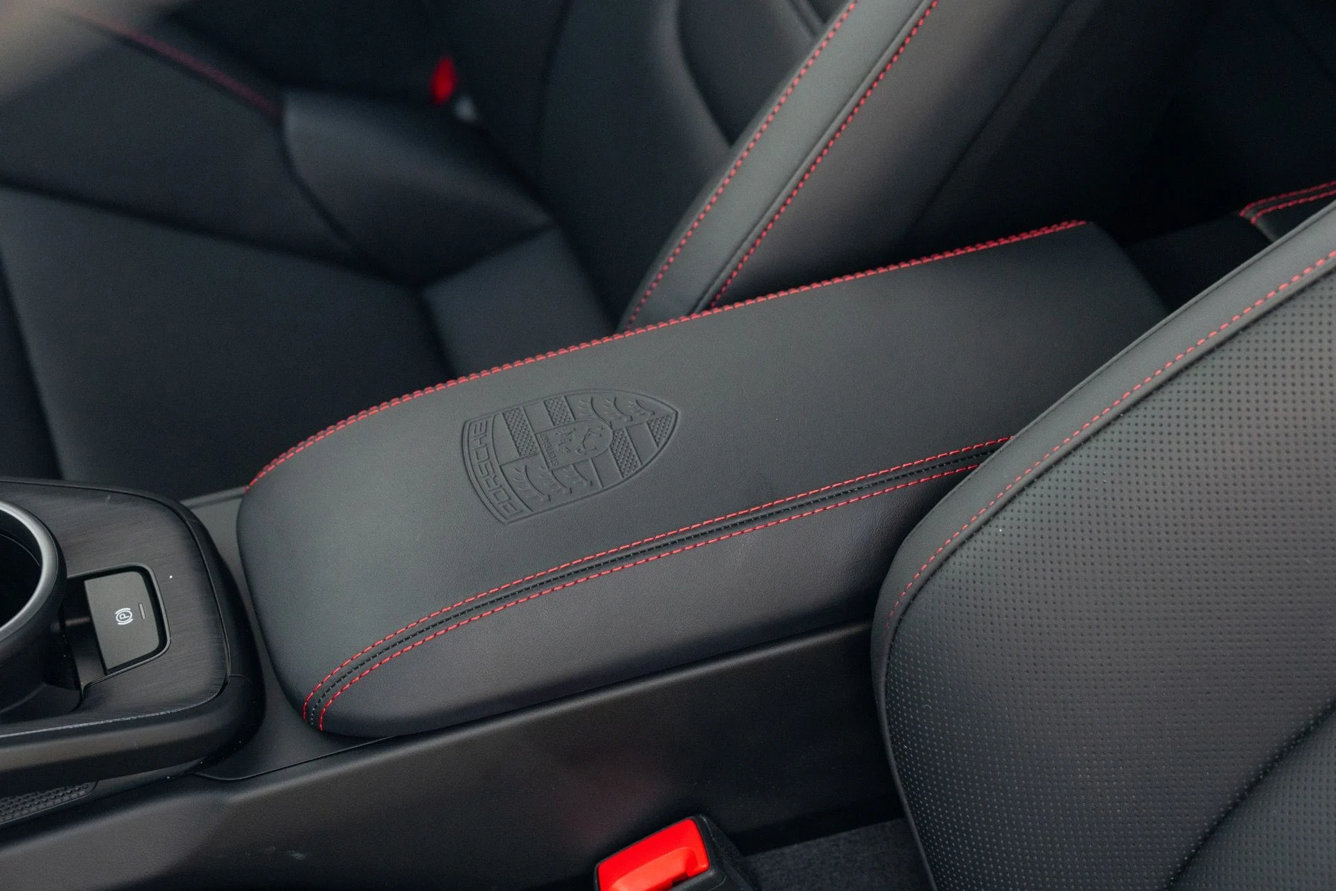 mph048_3361067294_Used_2026_Porsche_911_Carrera_4_GTS_1772219766_a9dfba2381