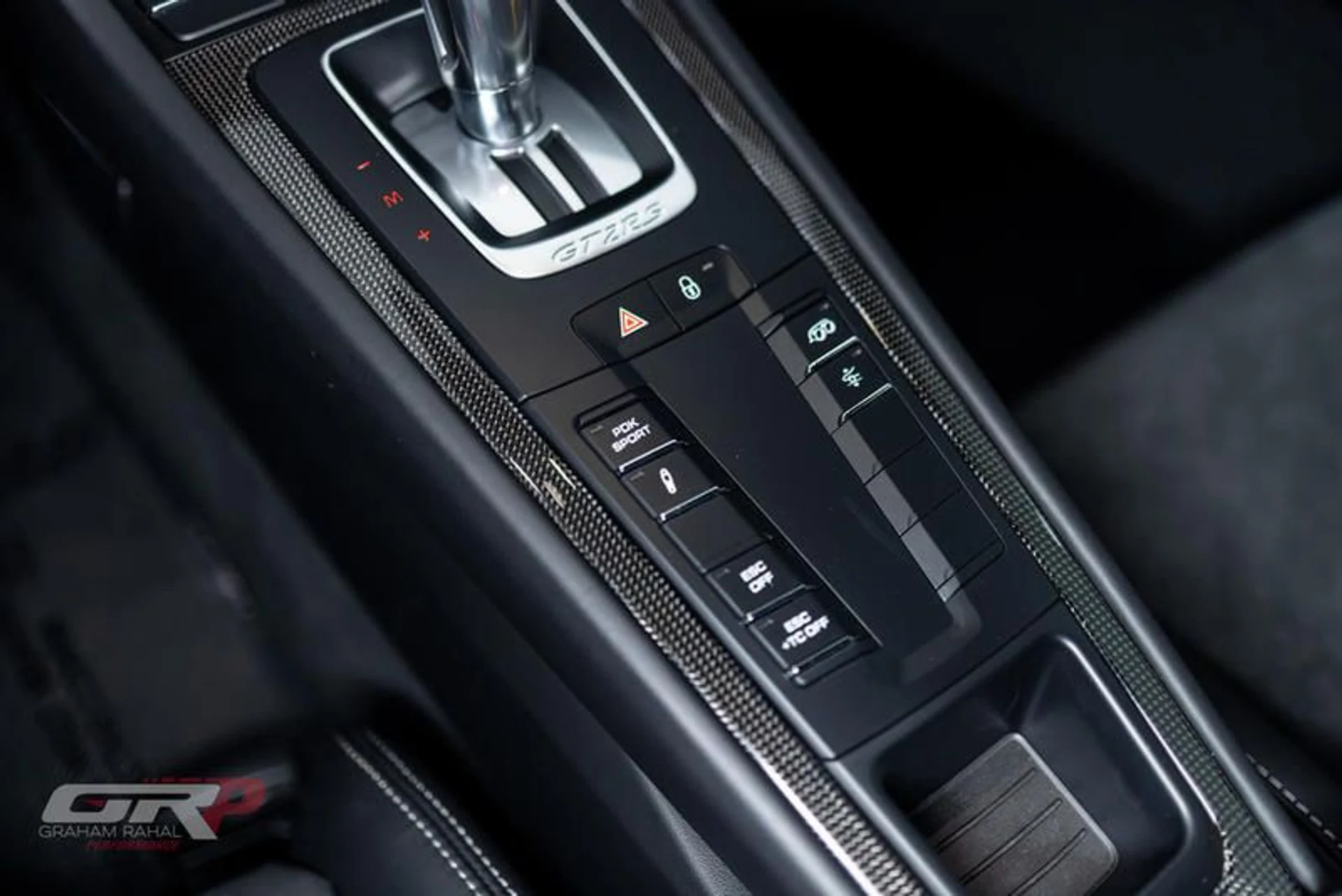 mph048_3372056334_99_C72826_BB_78_4379_B38_A_B55_A80_D18_F8_B_2c3cb1f16a