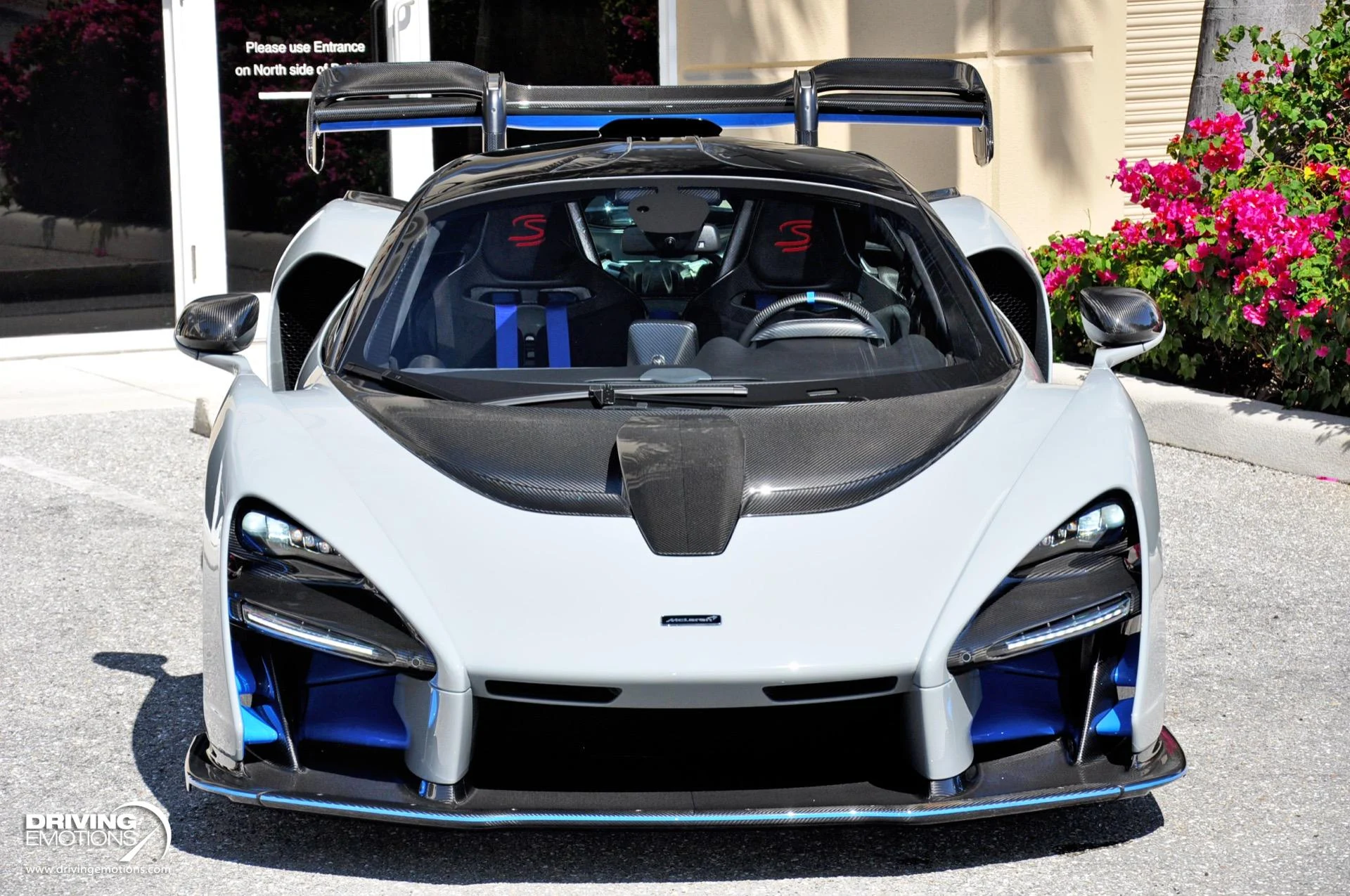 mph048_3373812669_683_p49_l_f88f4be342