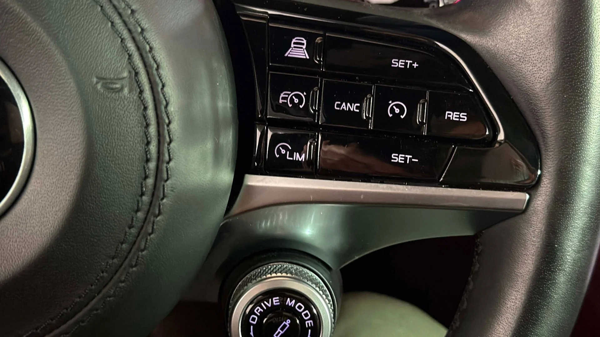 mph048_3427213666_content_homenetiol_com_2001243_2130496_0x0_437342cd77d9497ebd72805d601b989f_e933f646de