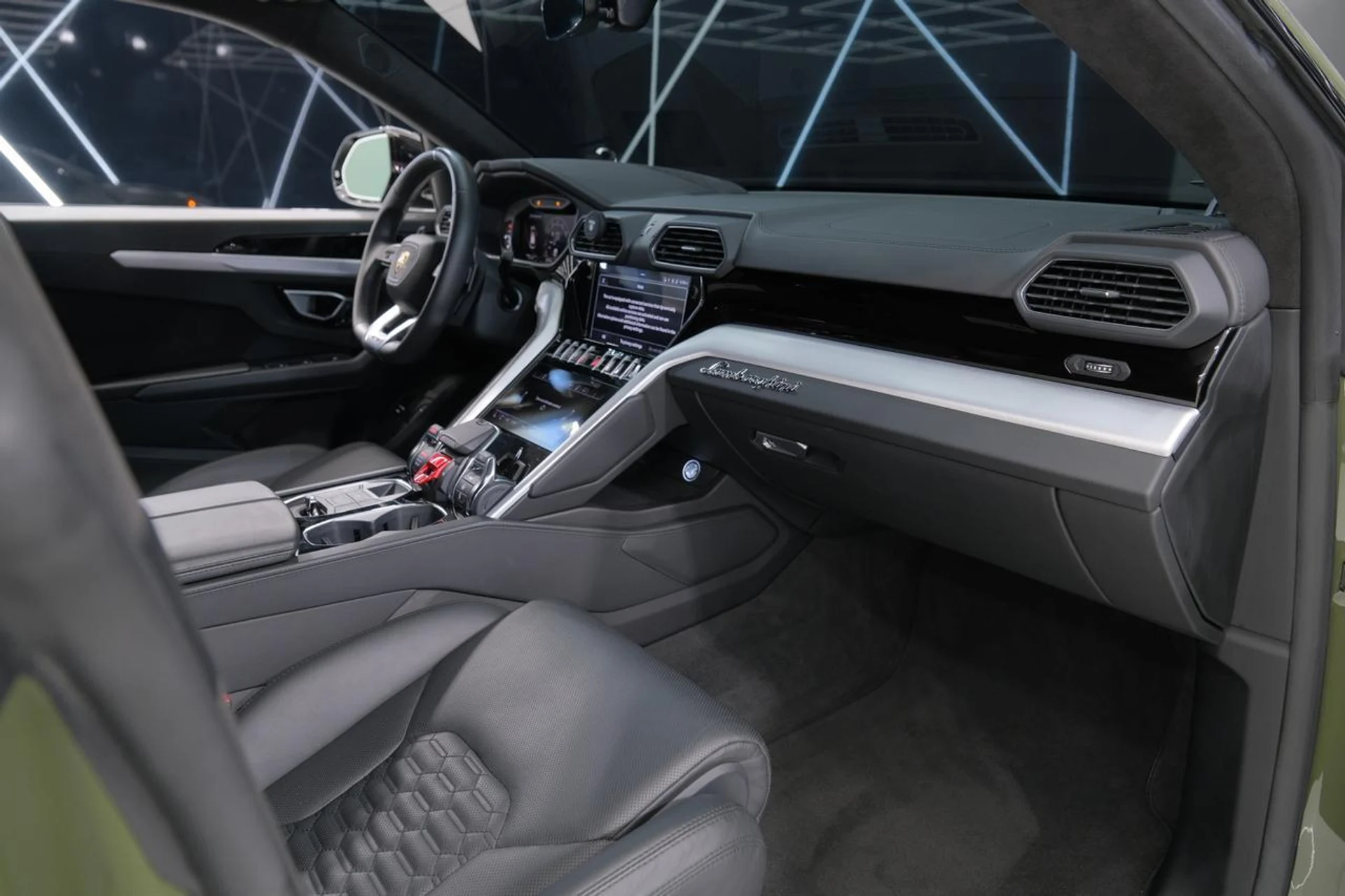 mph048_3437516380_19c3ca0fe5d89eb15722ece48ca364ac_fb53c51b9c