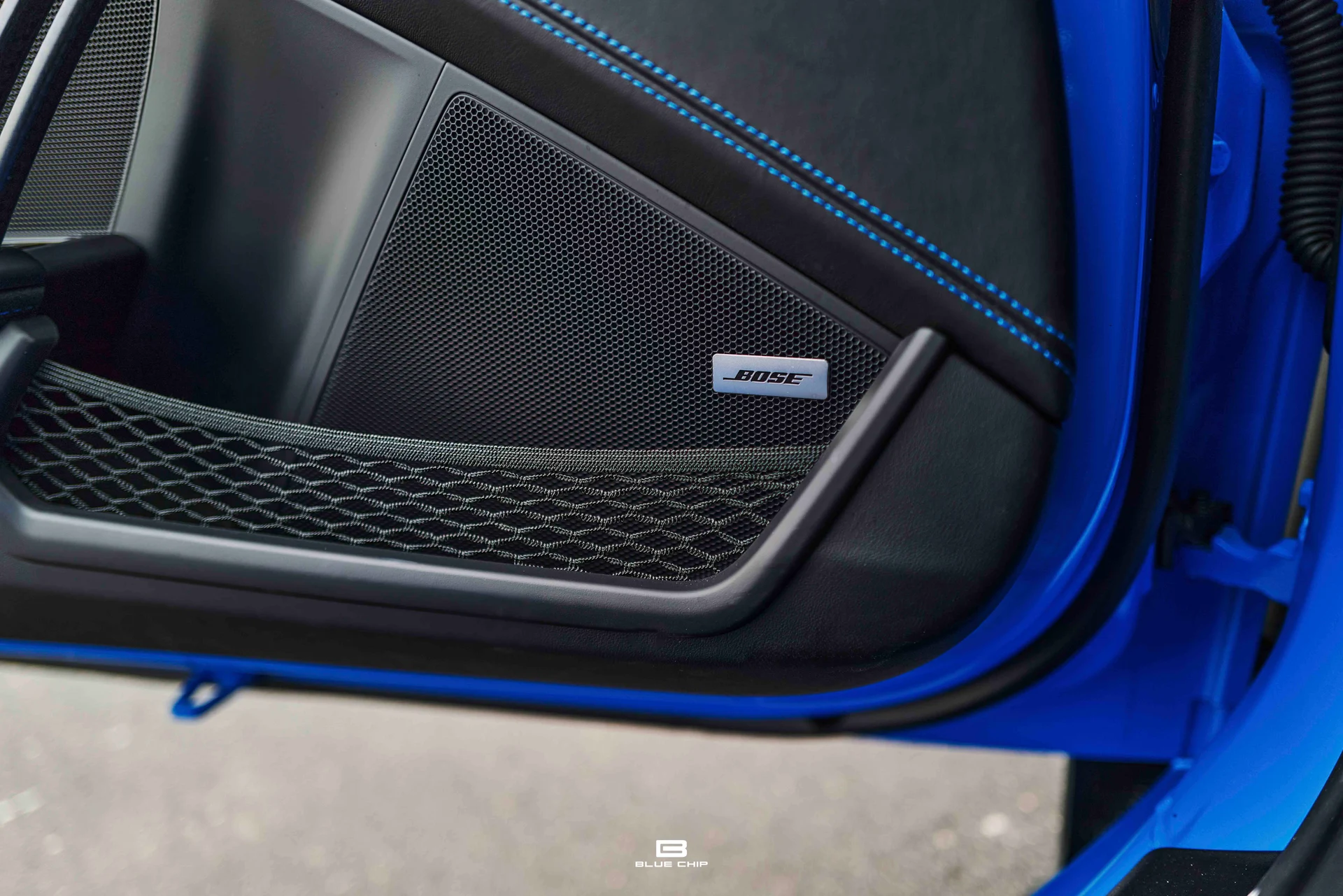 mph048_3445578174_699c732261a9d5f8d1b3450c_L1170667_03059087d5