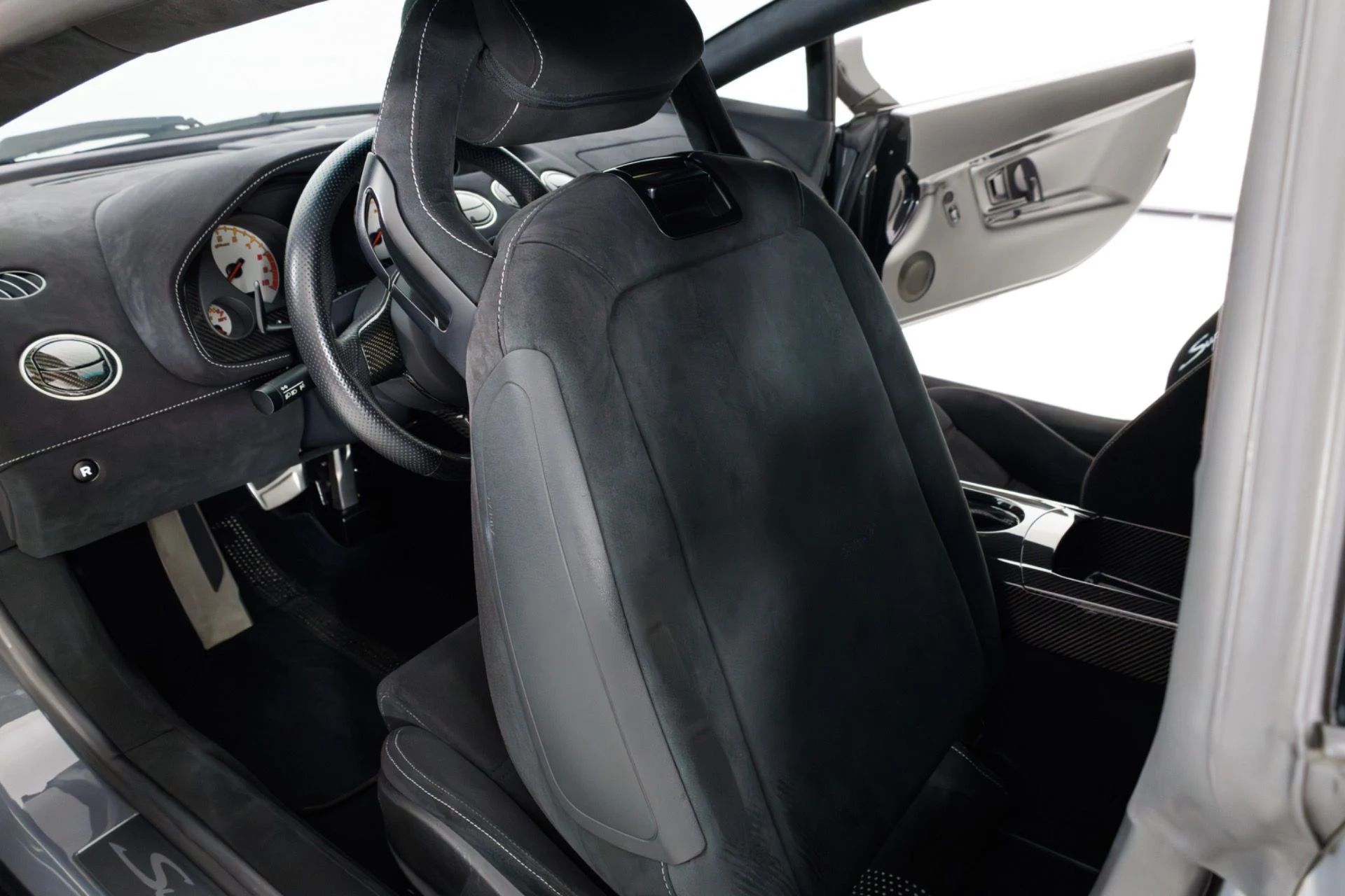 mph048_3456797180_Used_2008_Lamborghini_Gallardo_Superleggera_1775229381_ed0cc2d9ea