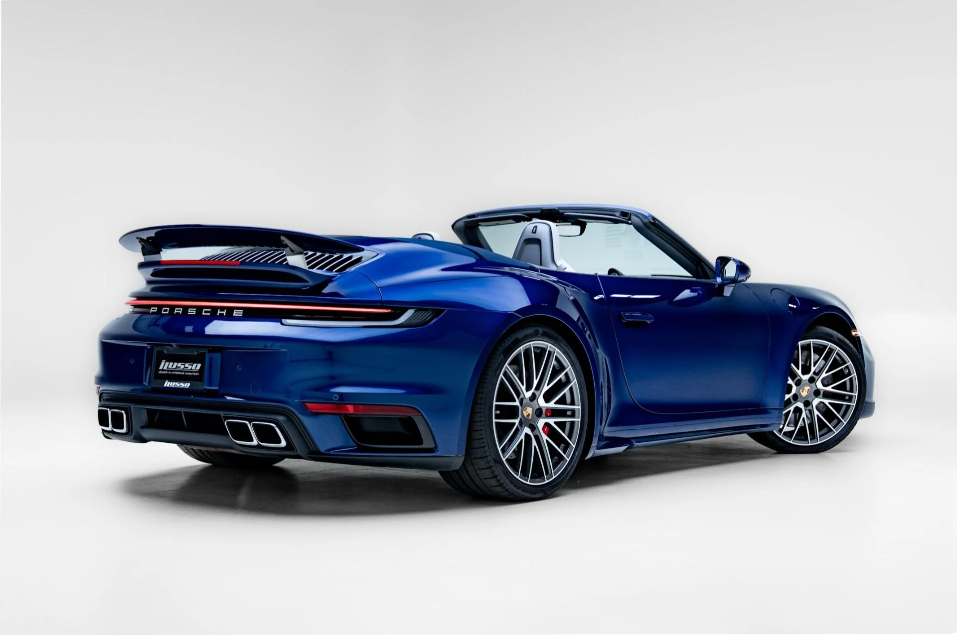 mph048_3458678388_Used_2023_Porsche_911_Turbo_1778800324_4b1e67e304