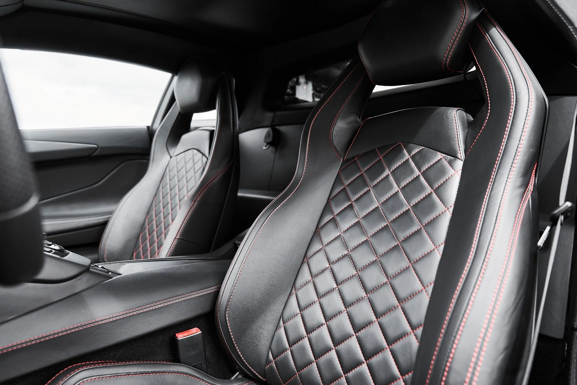 mph048_3478957802_Used_2018_Lamborghini_Aventador_S_Base_1775006904_22a132f07c