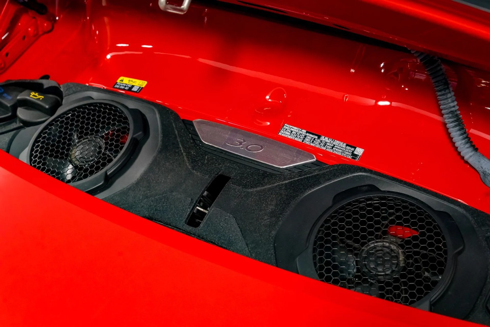 mph048_3500825657_cc58f66f41c542ee819b7e242de42585_9050a64499