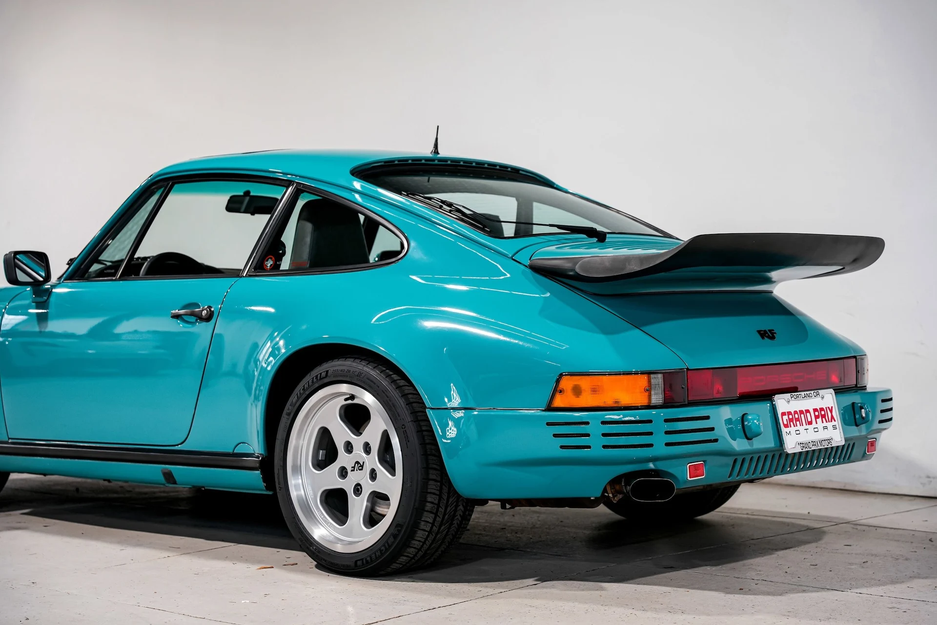 mph048_350592294_57387a887104afd53e6deb9437c6e56cx_87febd1ec5