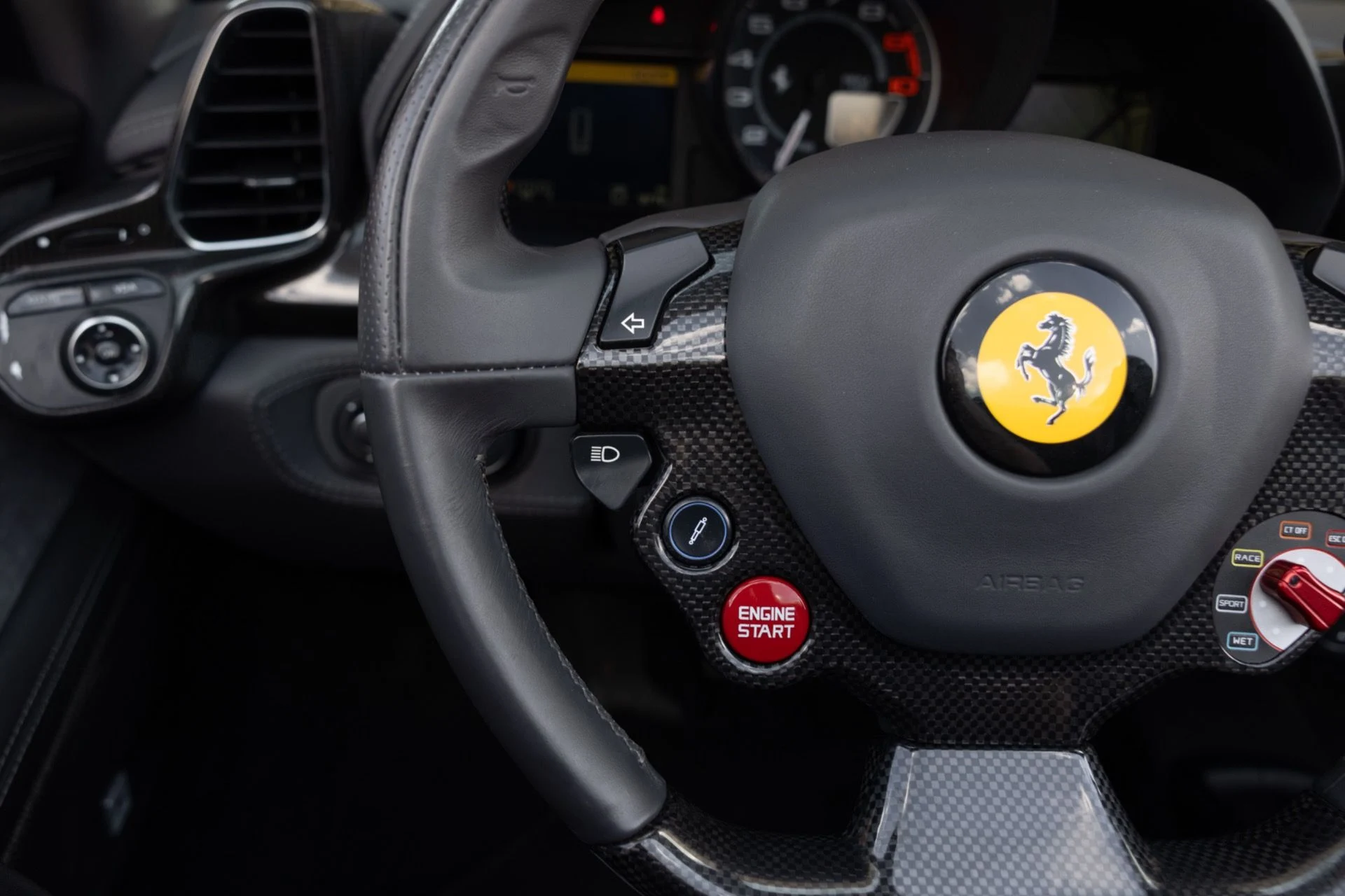 mph048_3507197827_Used_2012_Ferrari_458_Spider_1788476074_983c64bb6b