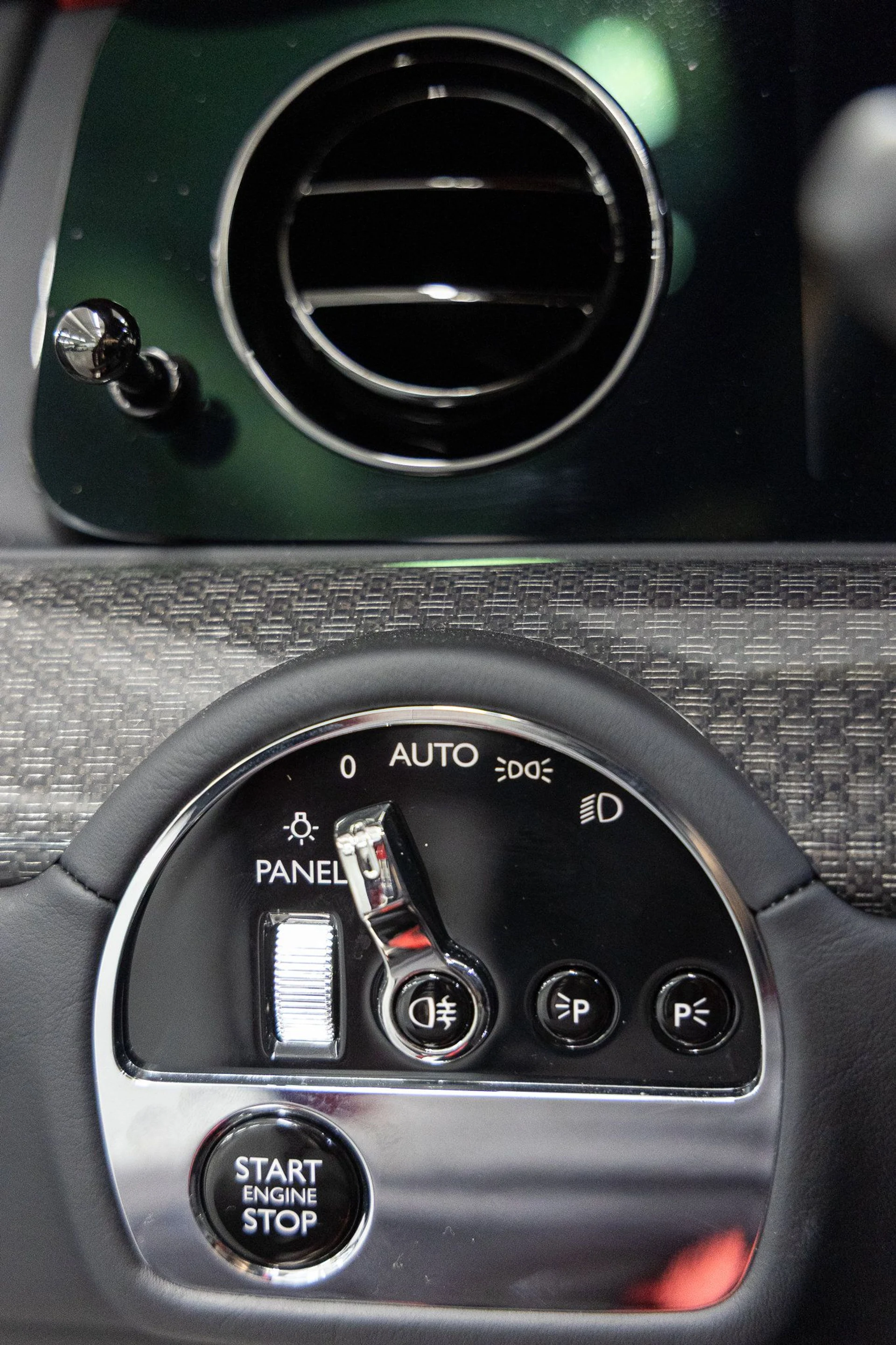 mph048_3509407680_90424741c1c0cca20cf803e3f43afaa7x_a56be19fbb