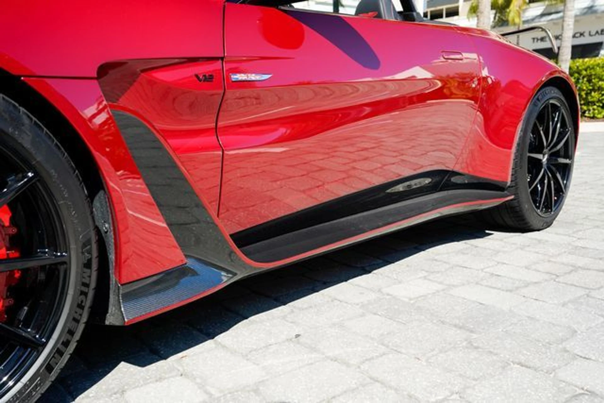 mph048_3511945814_22988419_49_9097f7a08c