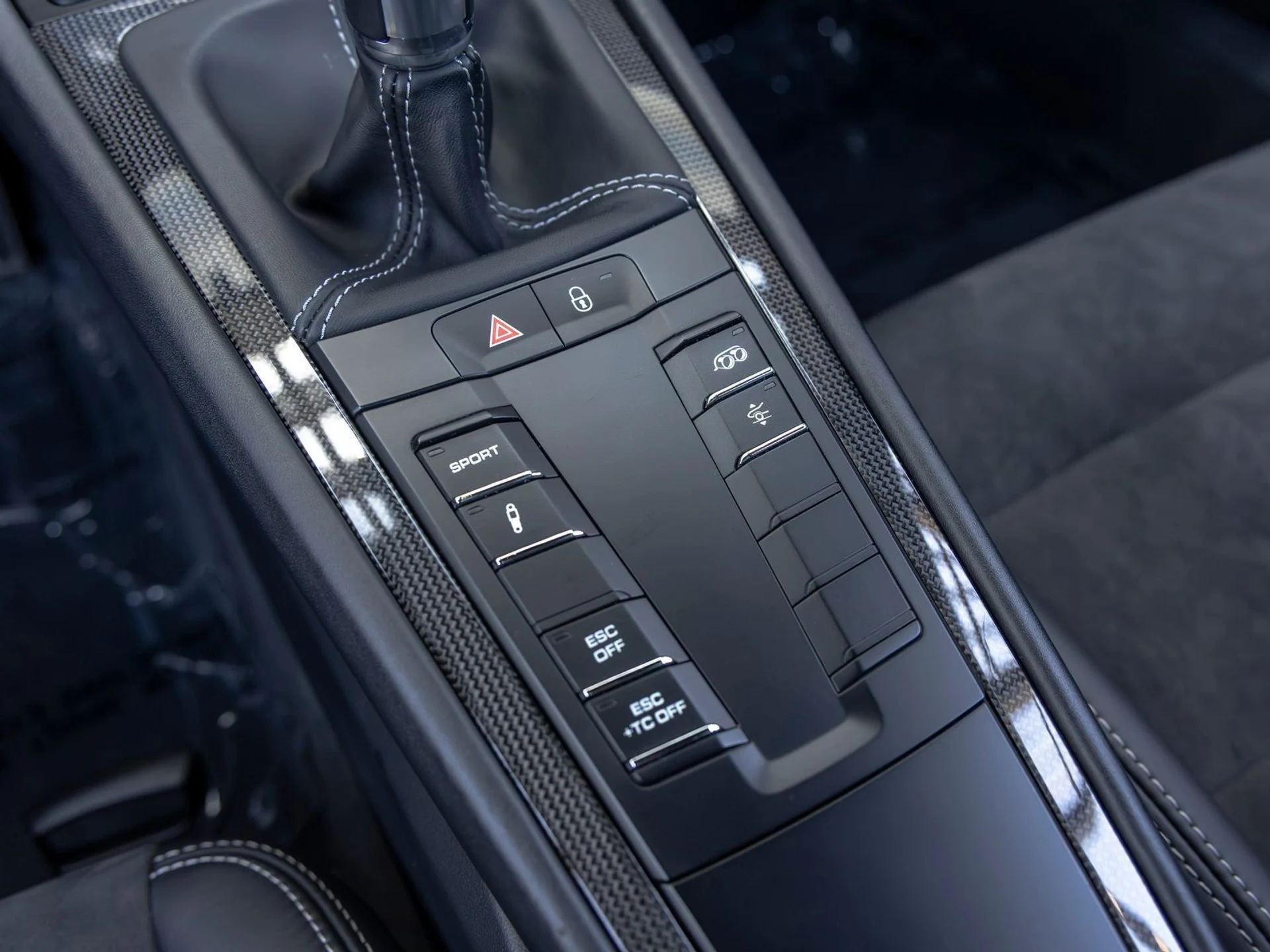 mph048_3512779258_49_6285fa327e