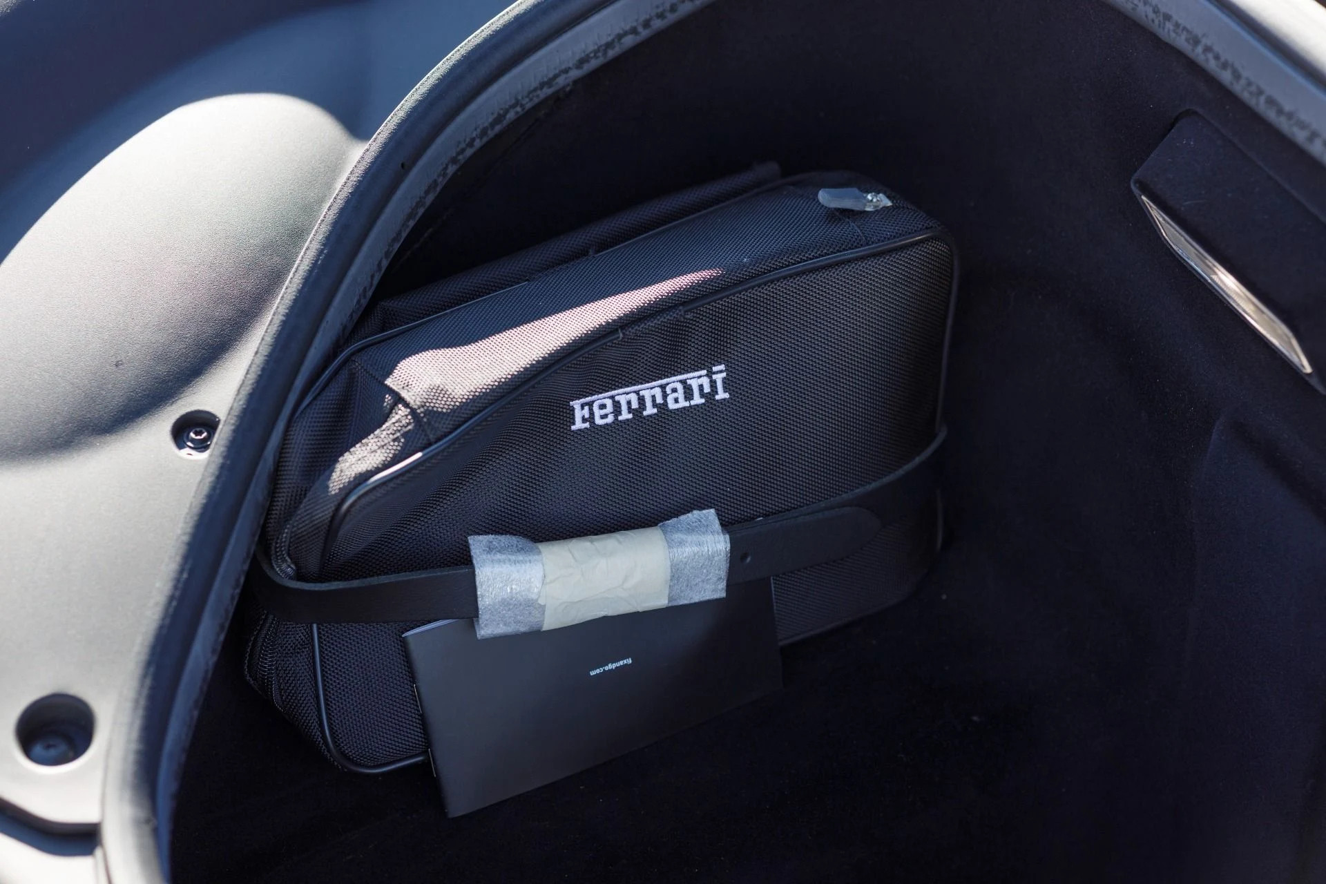 mph048_3514988571_Used_2020_Ferrari_488_Pista_1765914948_5259195048