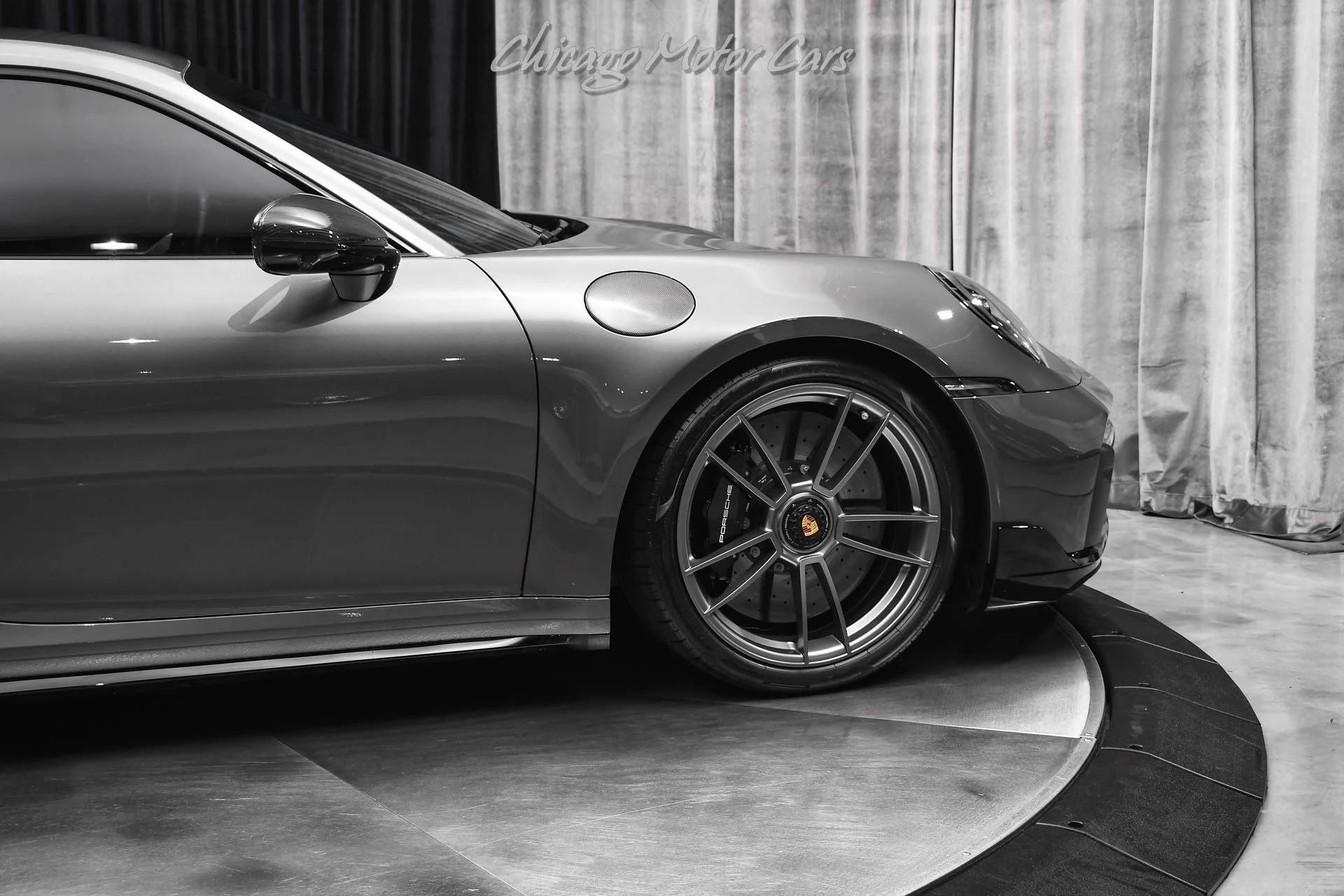 mph048_3517606741_12811_p49_l_525ed51ca2