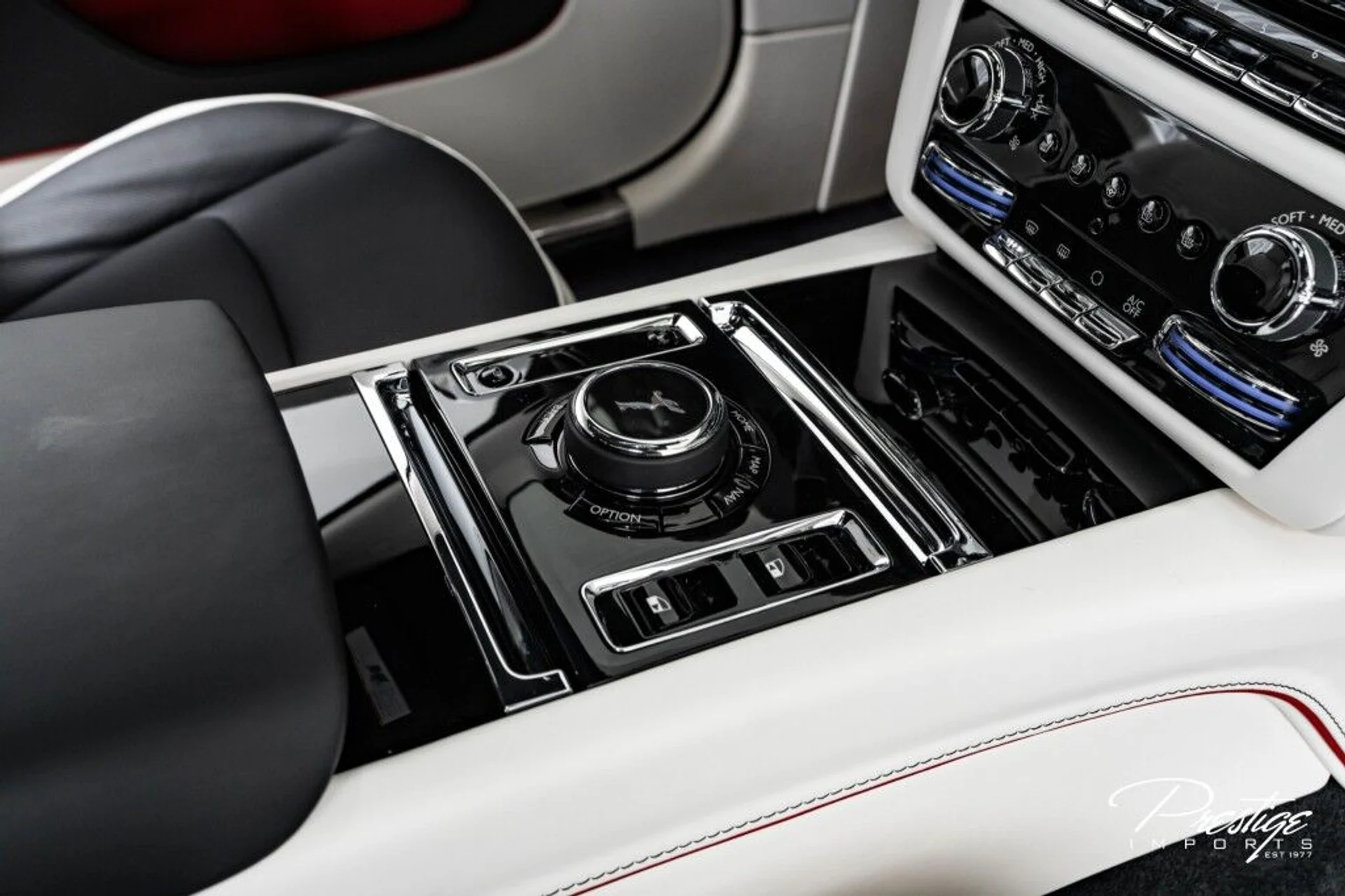 mph048_3524496500_ba3acbcd2c7999f01313f9937546b4c0_7089238e59