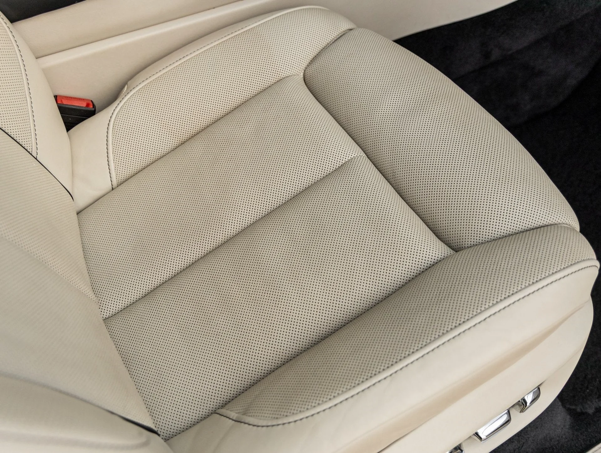 mph048_3528559901_49_213f2fad65