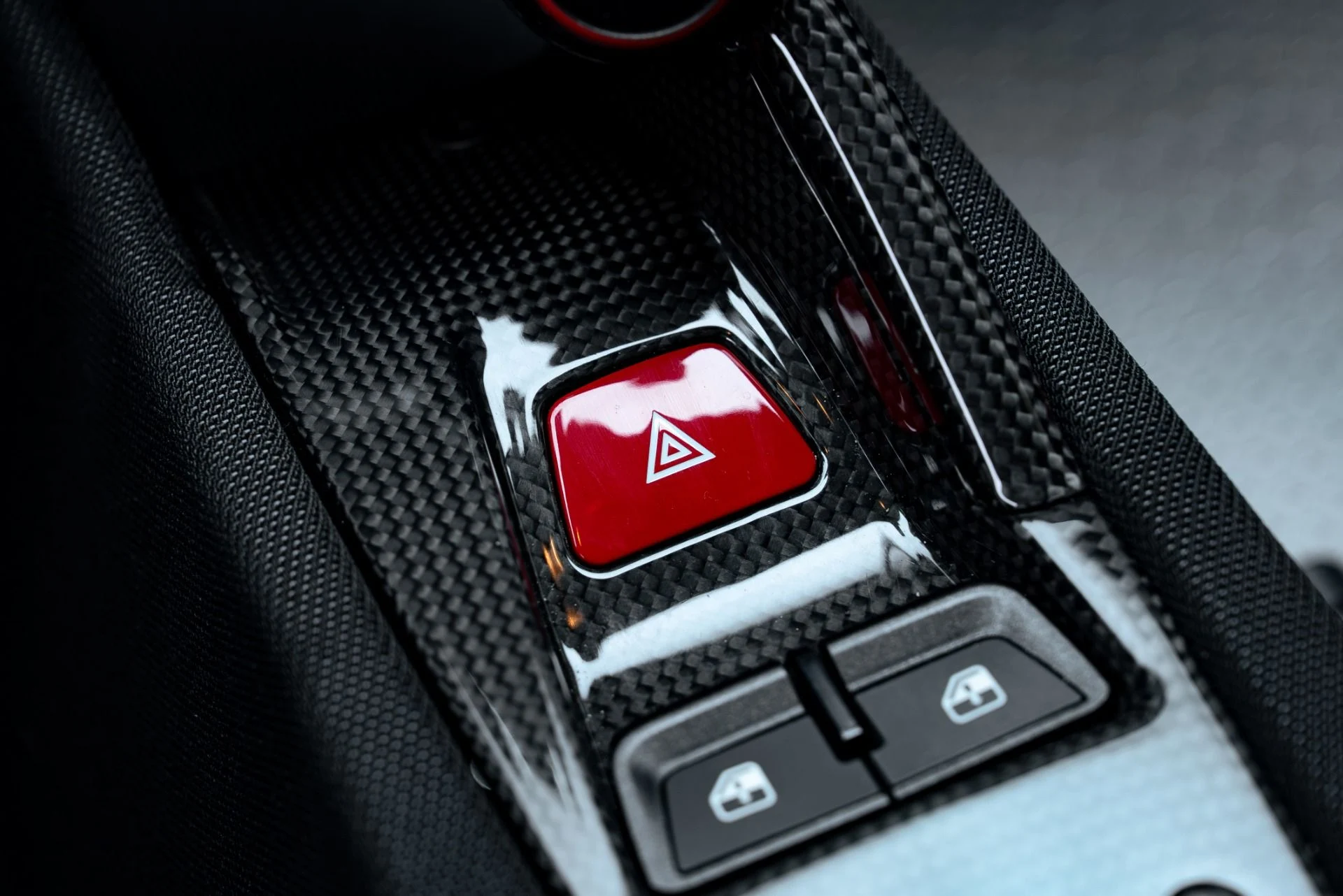 mph048_3547466573_Used_2015_Ferrari_458_Speciale_1777334454_3a88bea593