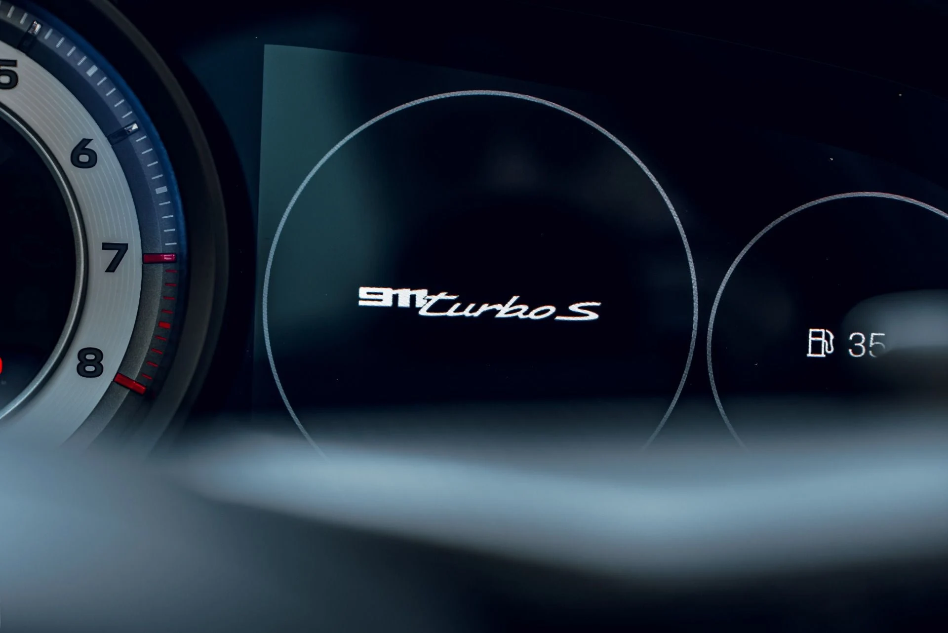 mph048_3555224328_Used_2022_Porsche_911_Turbo_S_Cabriolet_1782847713_92b27a6822