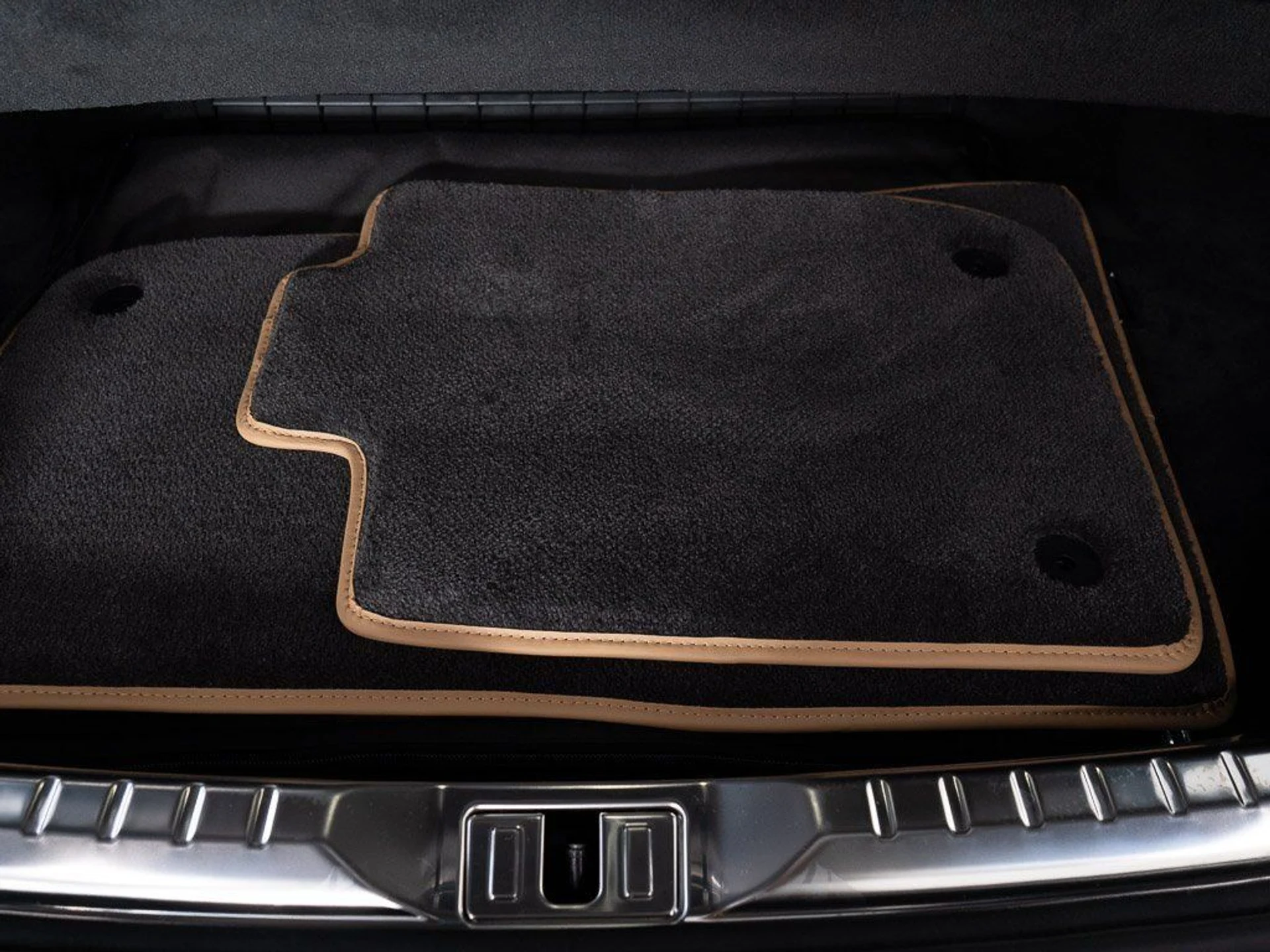 mph048_3555988201_7aeba9277c5f0e283d2afec387fffa03_9641c1b2cf