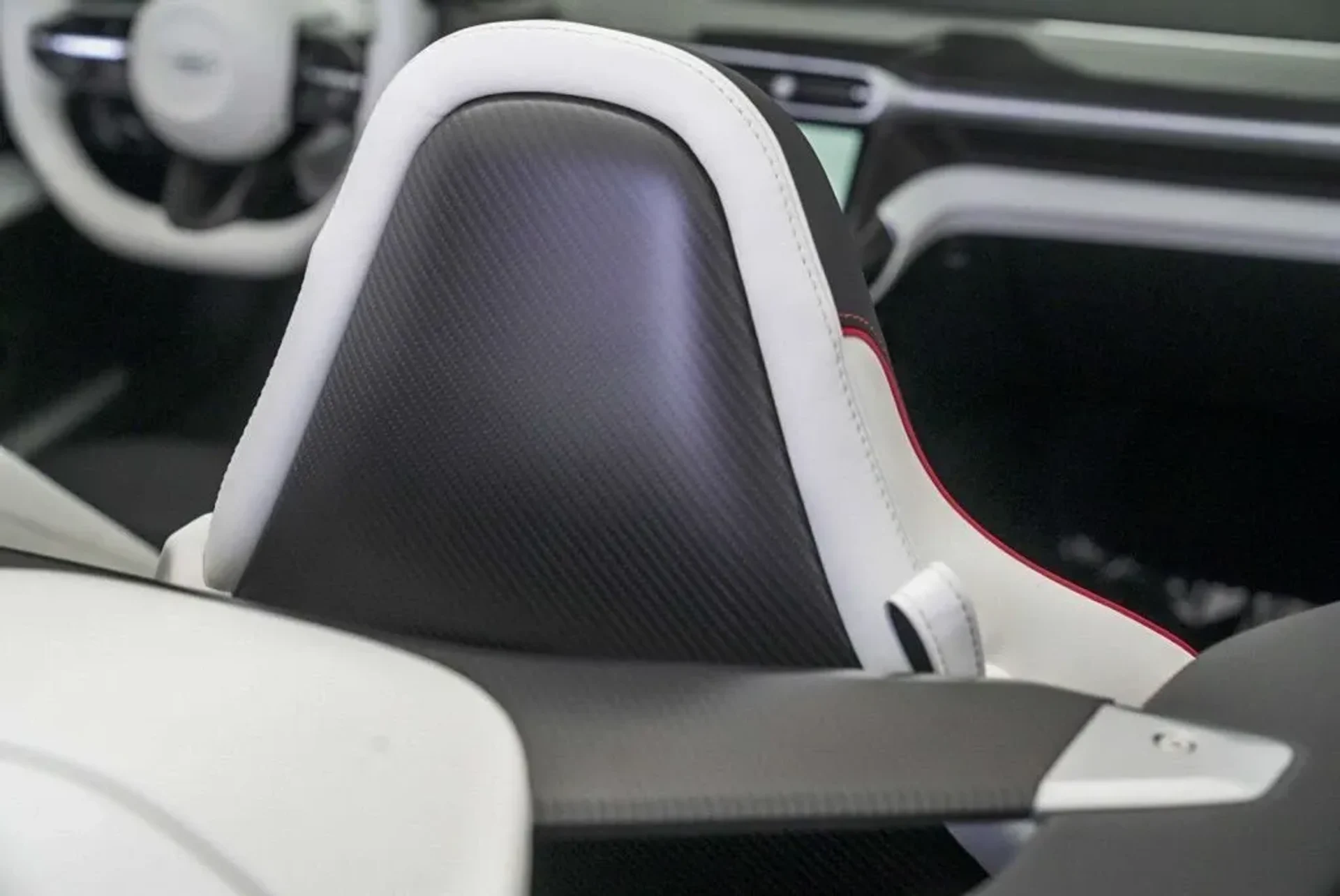 mph048_3560133254_0zf8xpns6dc50bx8koxwz61ywr4w_61eefdec05