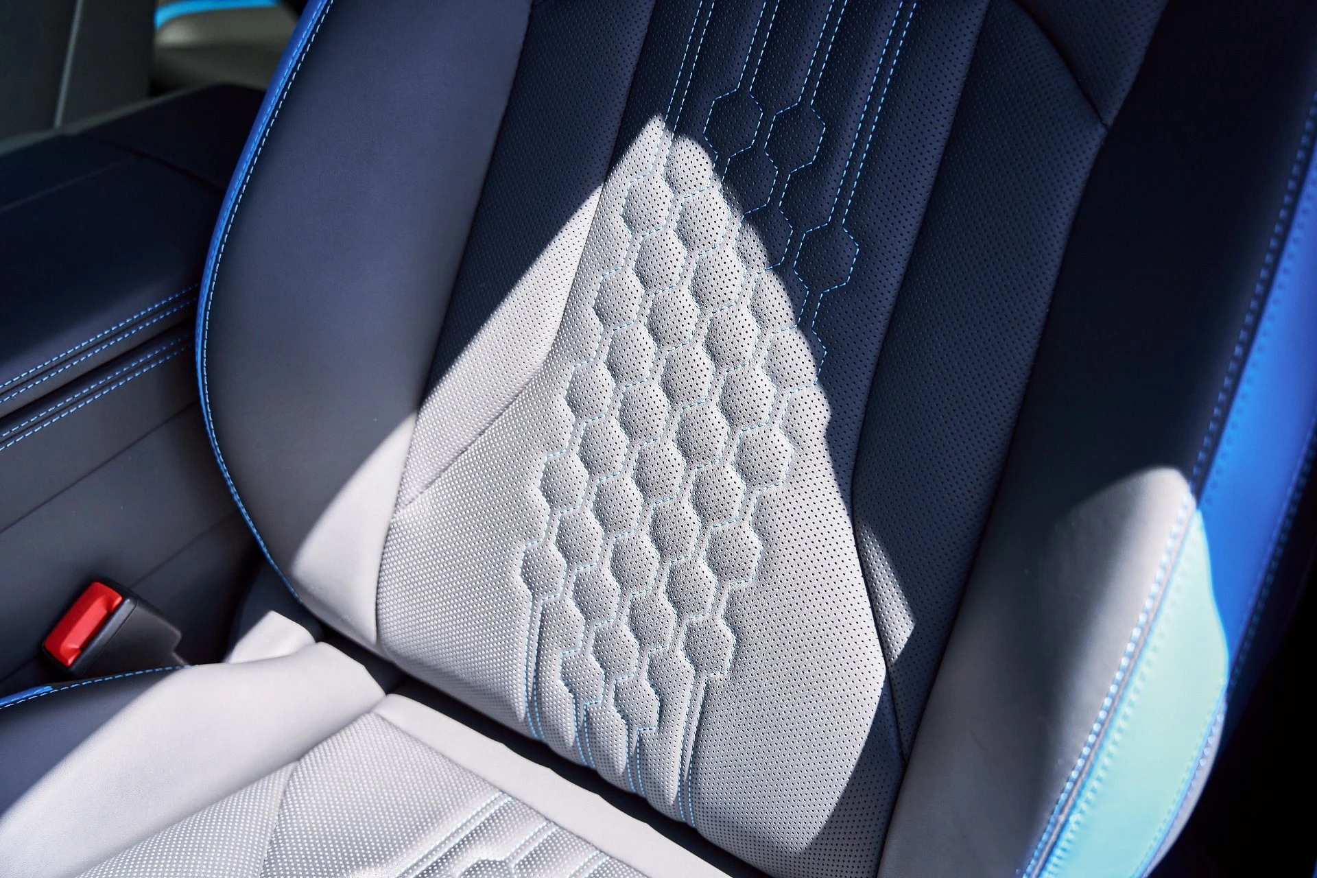 mph048_3576526659_Used_2024_Lamborghini_Urus_S_1775866767_93d5e1d7a1