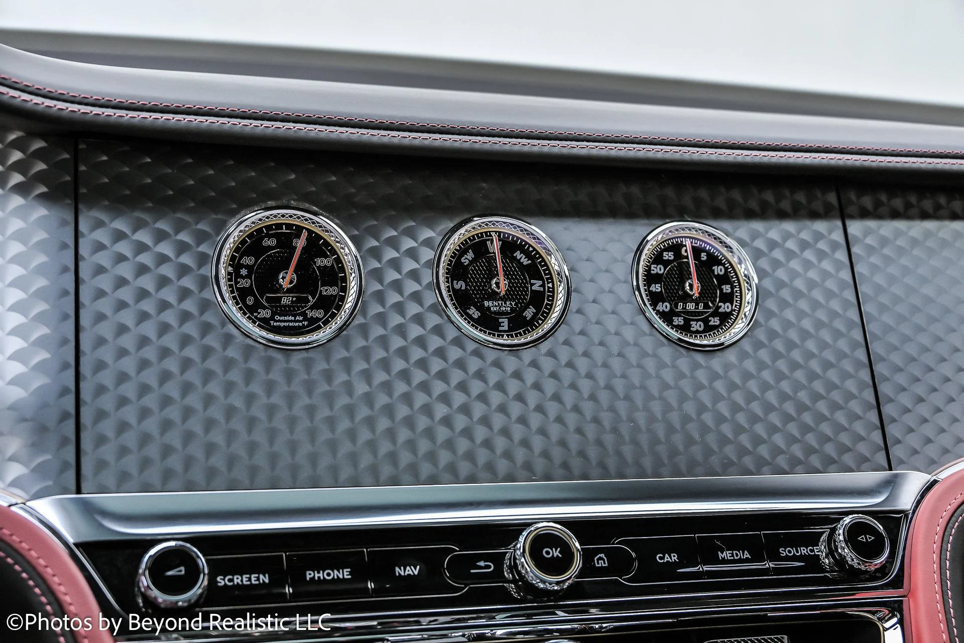 mph048_3598896454_Used_2024_Bentley_Flying_Spur_Speed_1755331578_55989f2990