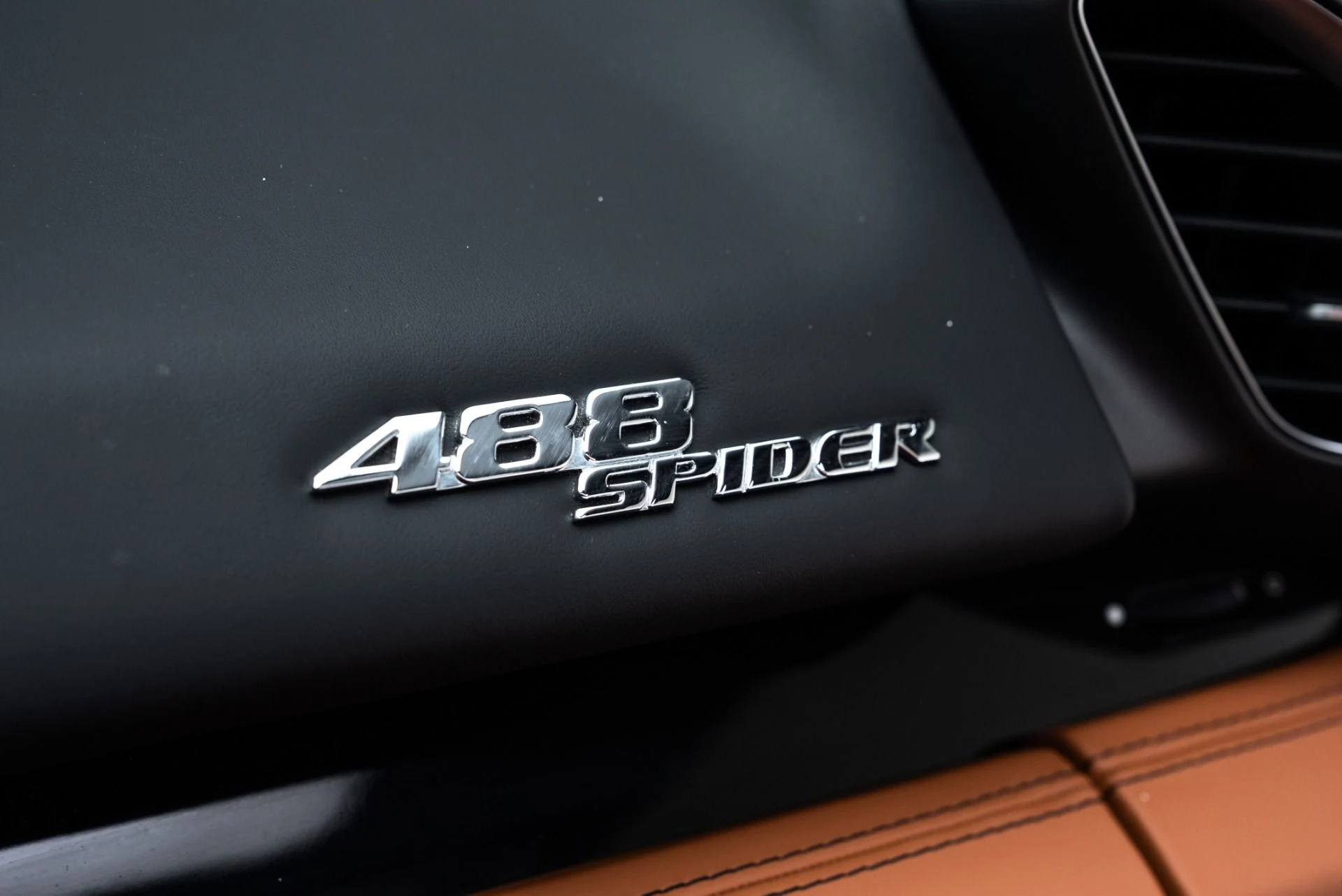 mph048_3602664055_Used_2018_Ferrari_488_Spider_1774383951_553244121e