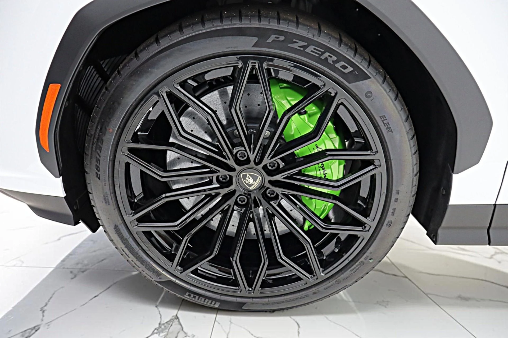 mph048_3605733445_New_2026_Lamborghini_Urus_SE_1567d6d51d