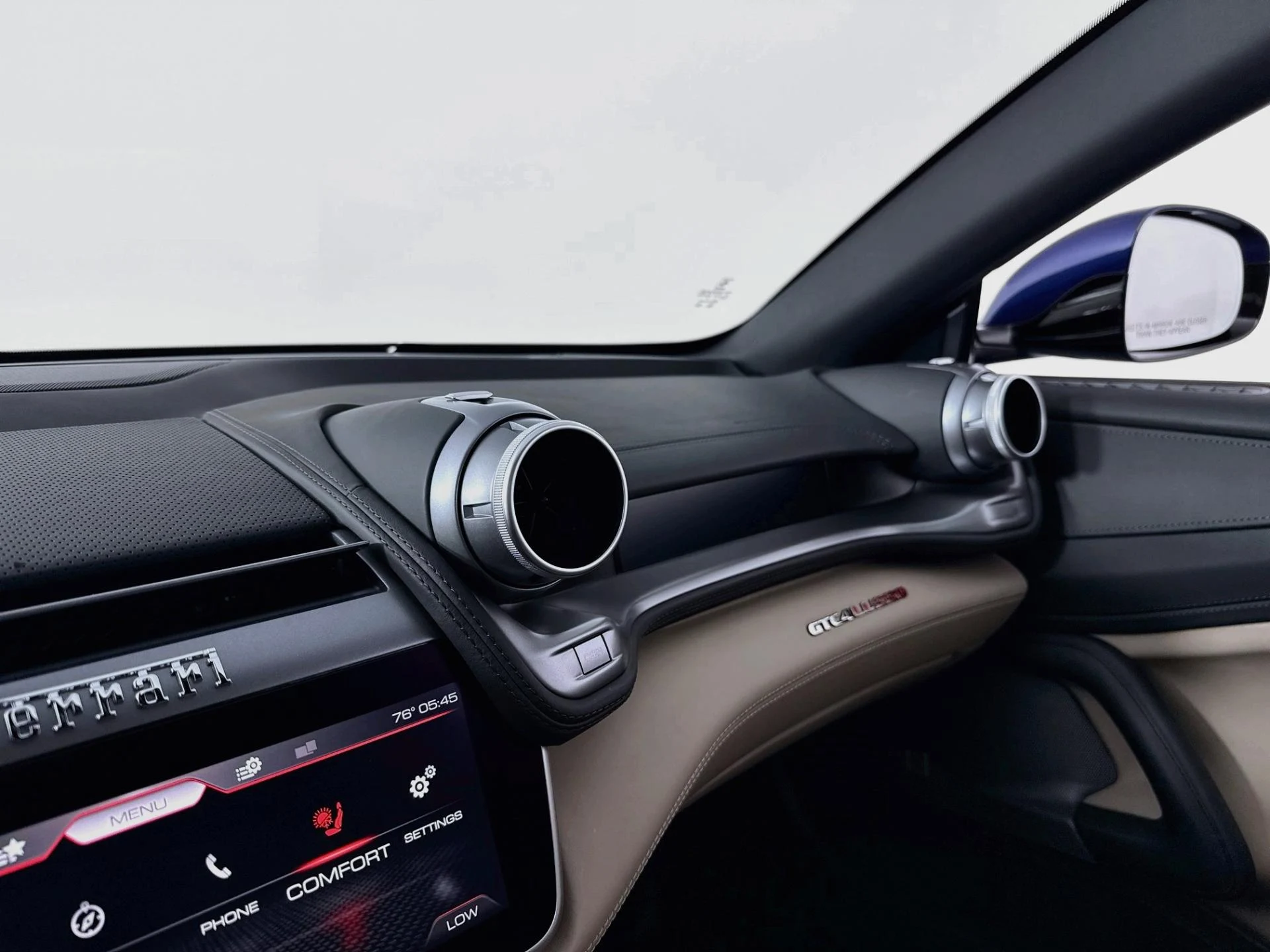 mph048_3624150850_Used_2019_Ferrari_GTC_4_Lusso_1792629189_906acfa95d